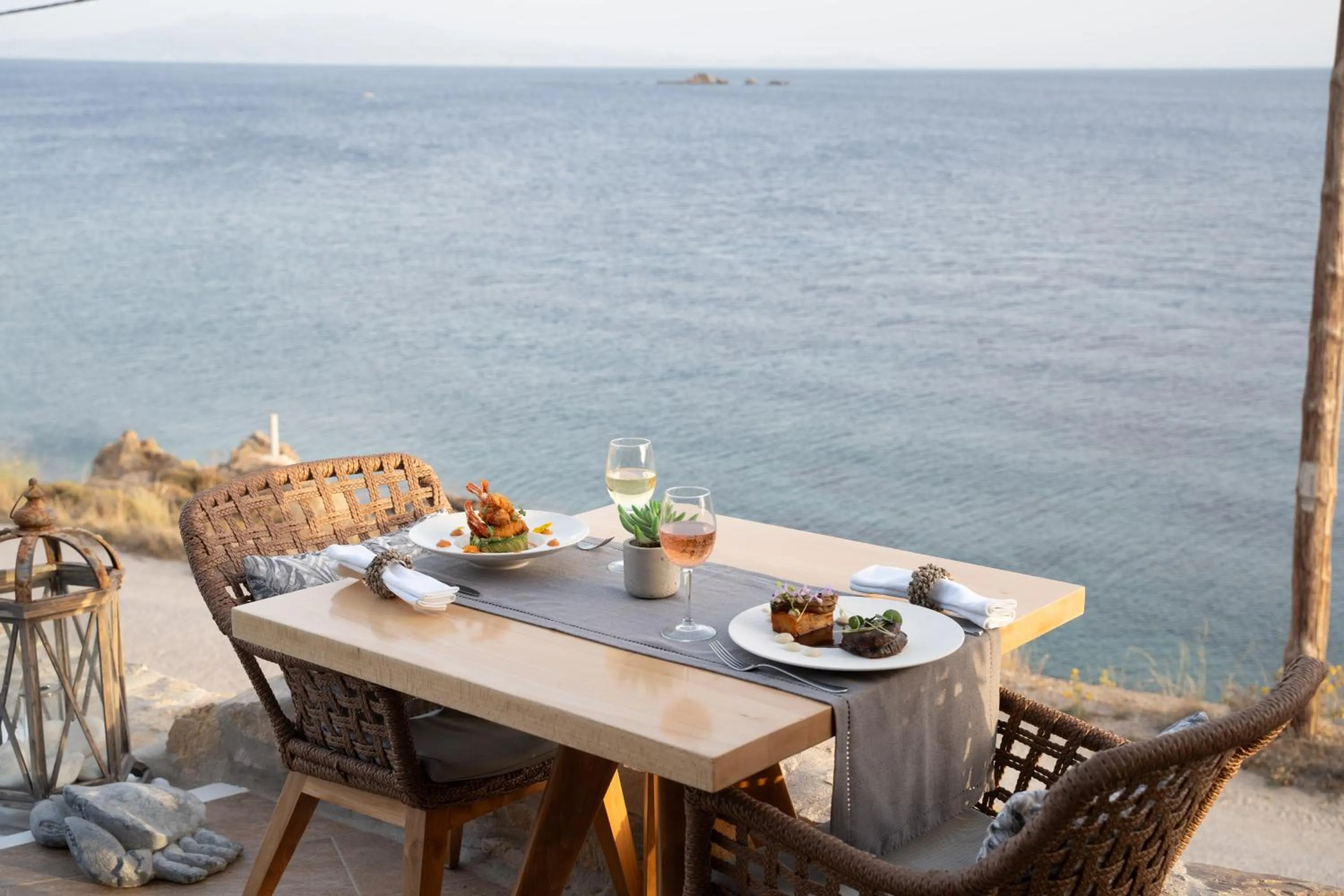 Restaurant/places to eat in Salty Houses