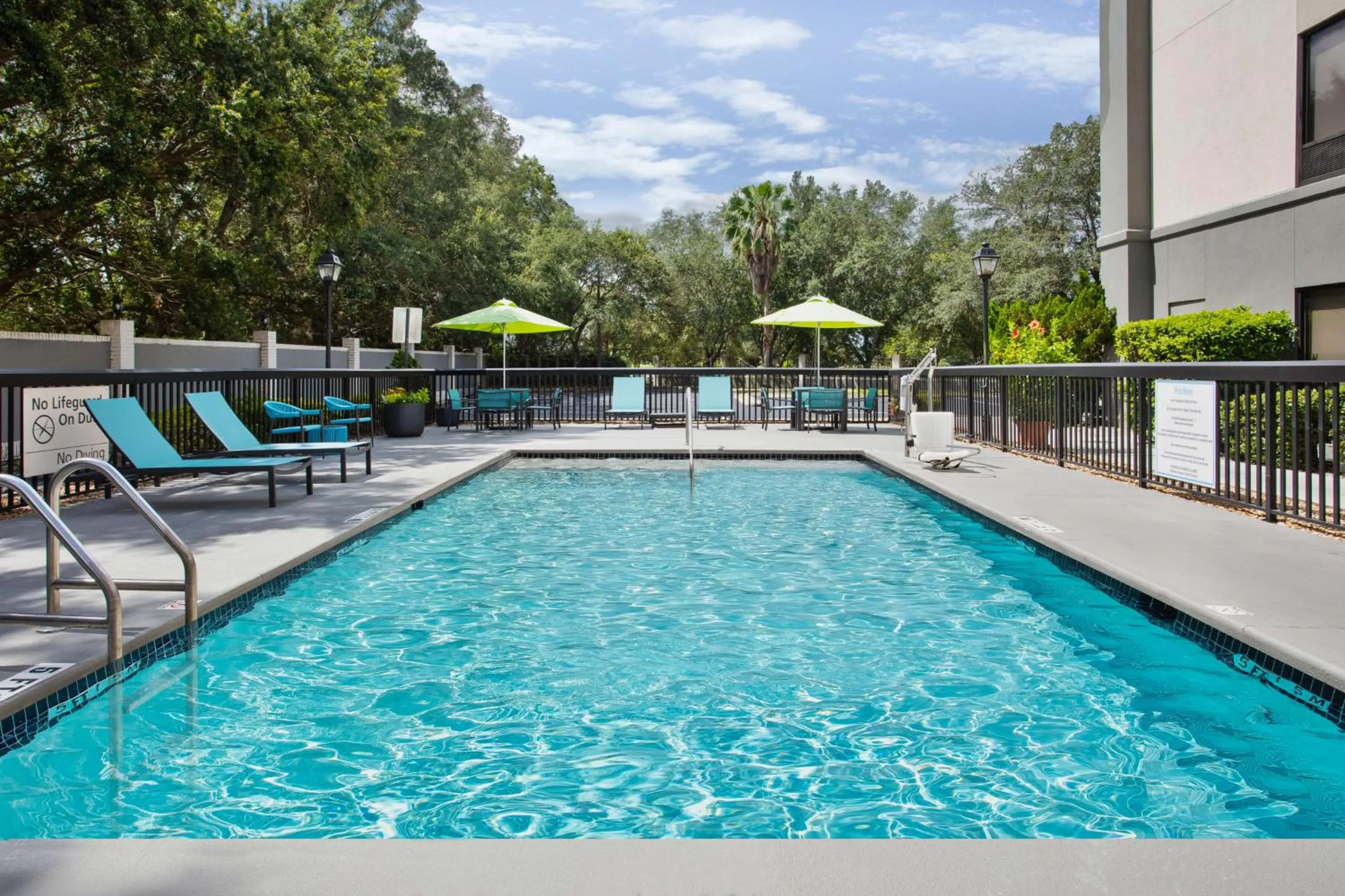 Pool view in Hampton Inn & Suites Lady Lake/The Villages