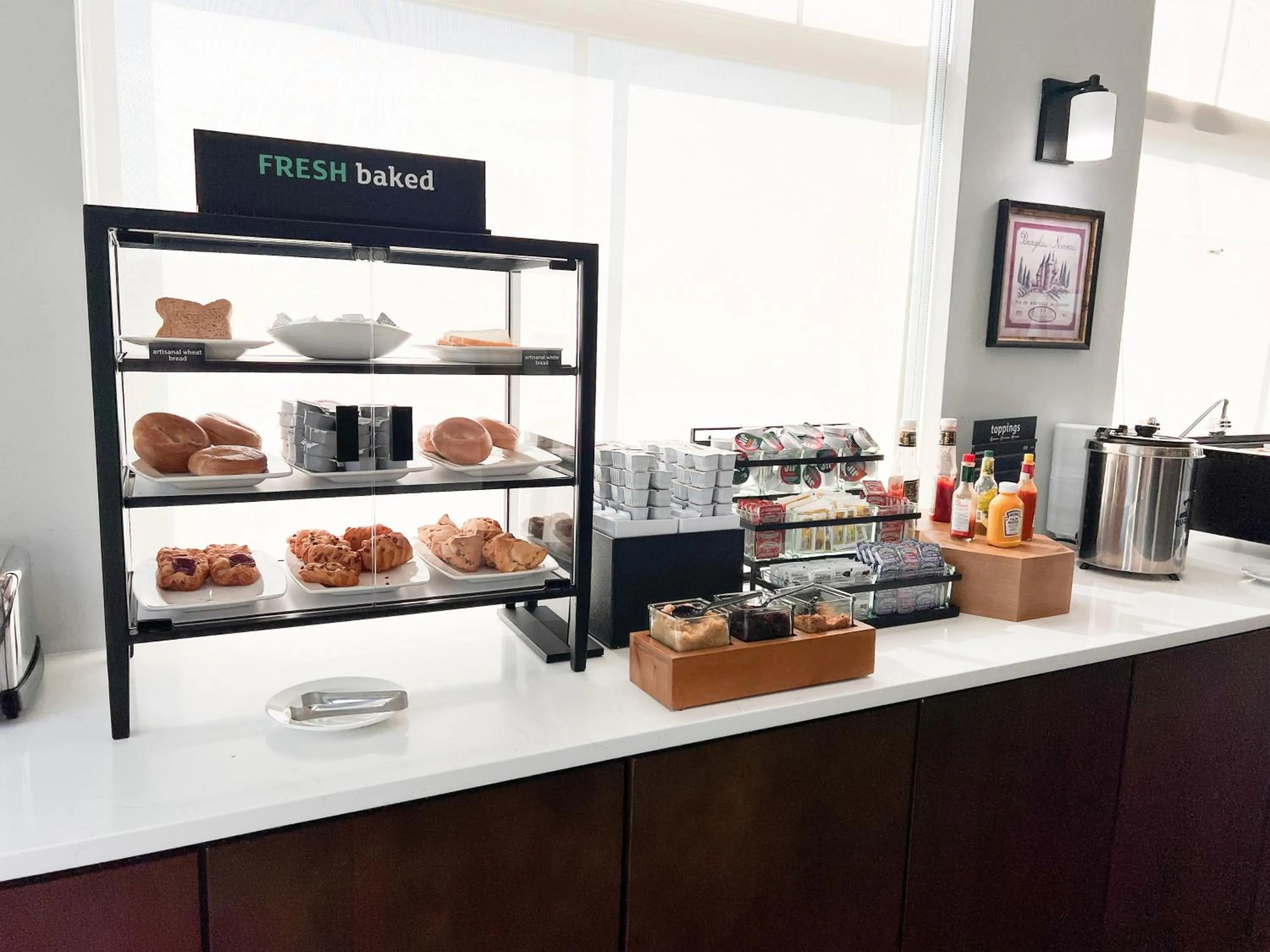 Breakfast in Holiday Inn Hotel & Suites Madison West - Middleton by IHG