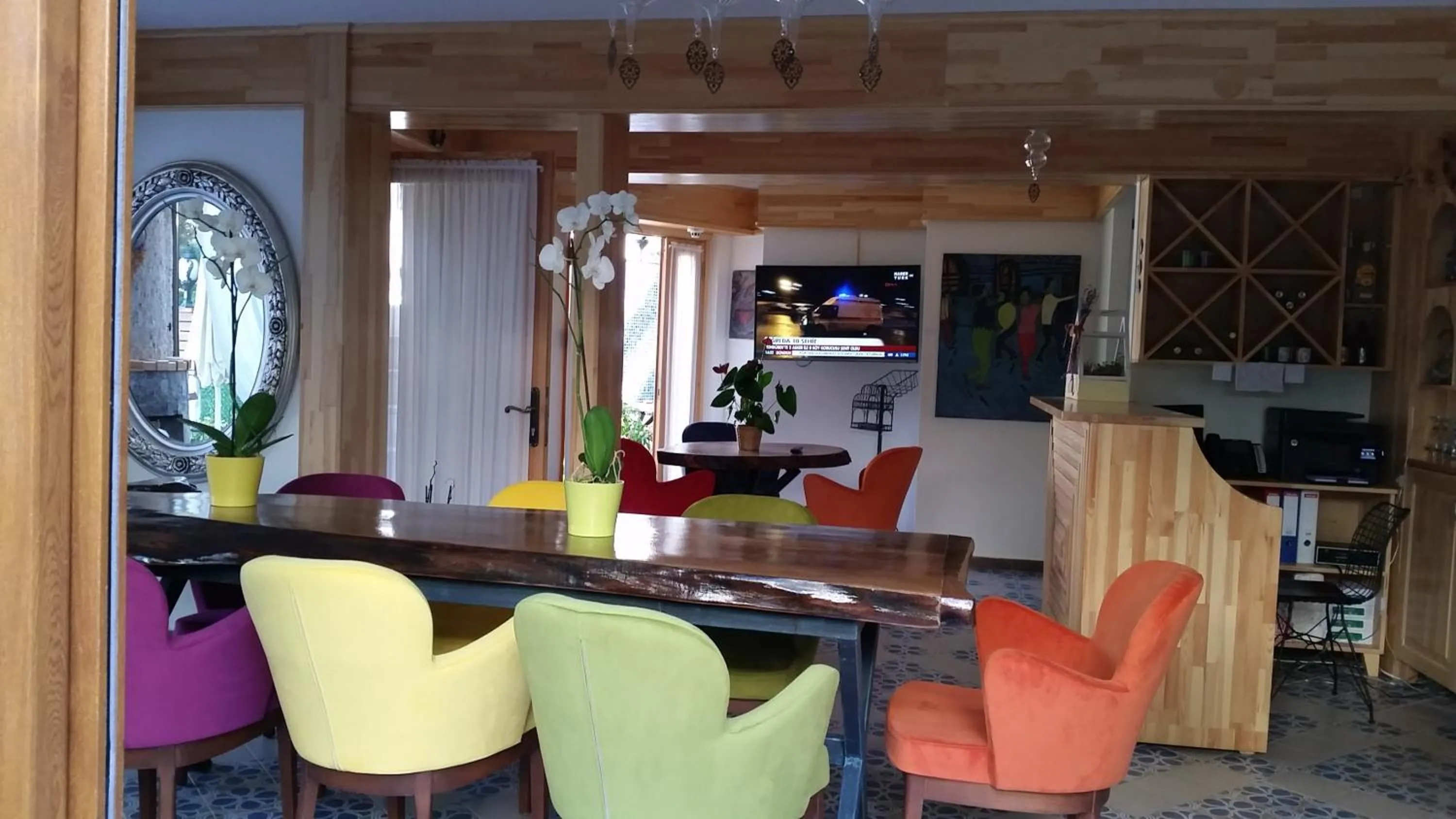 Decorative detail in Aşıklar Otel By Şükrü