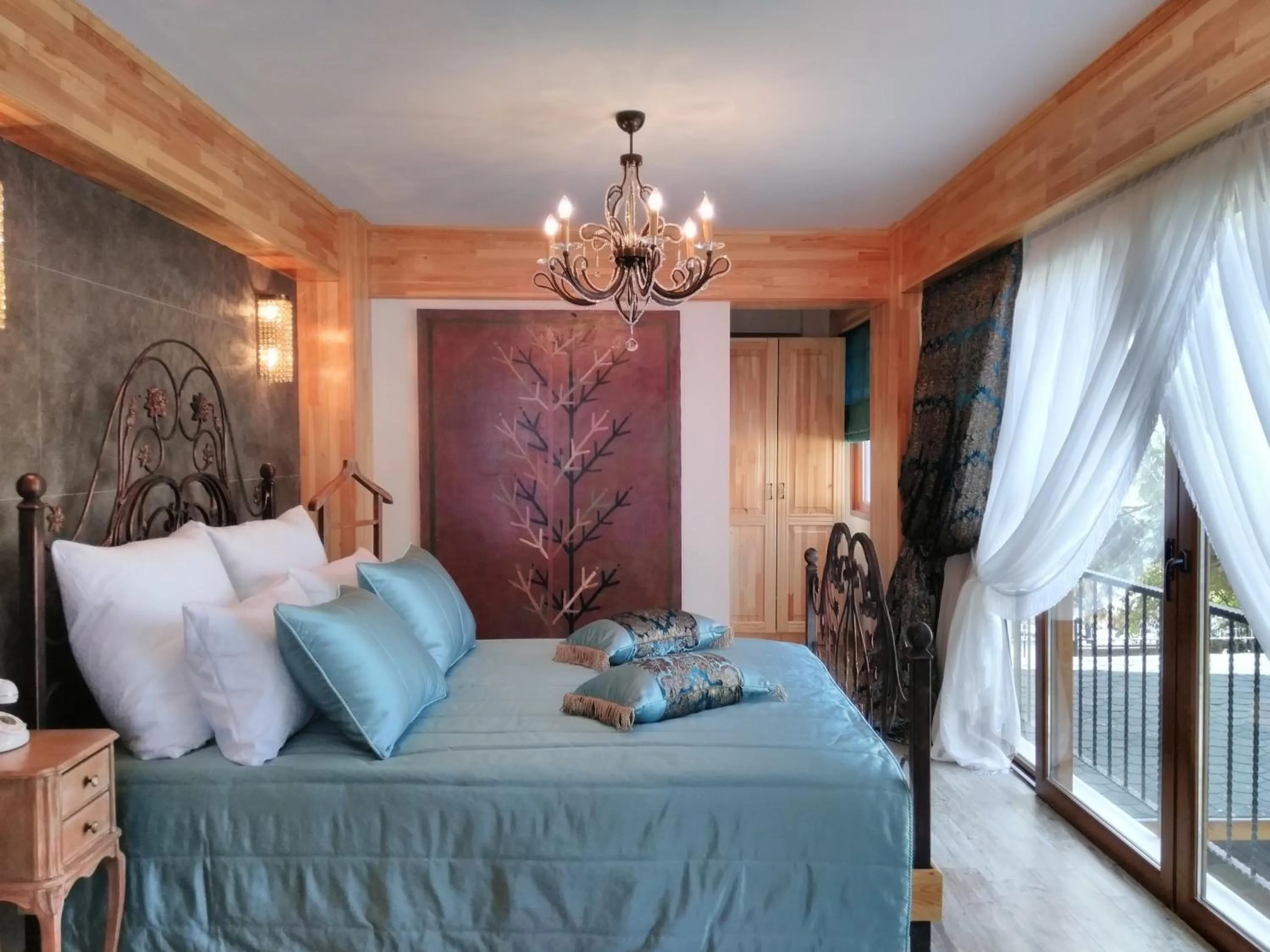 Bed in Aşıklar Otel By Şükrü