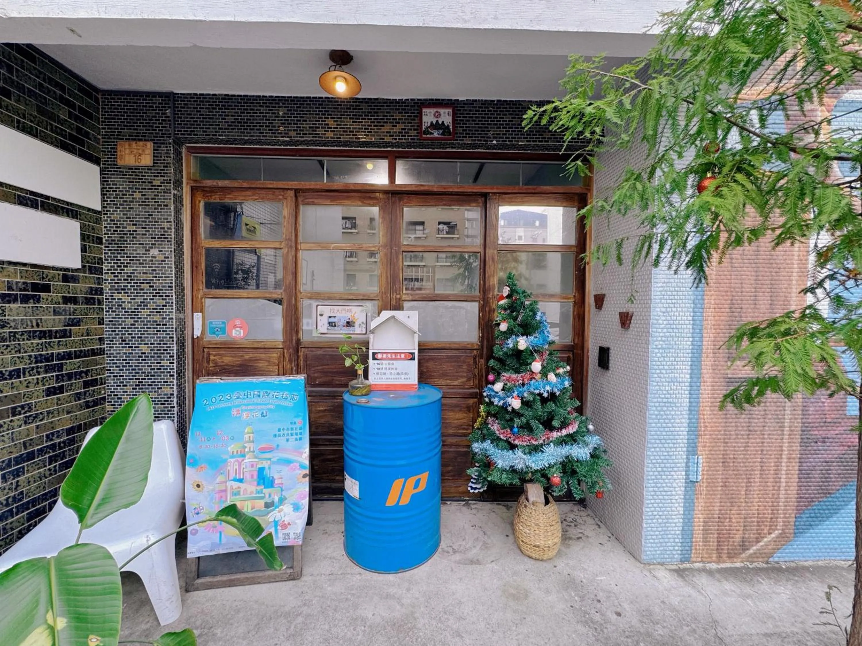 Property building in MatchBox Hostel