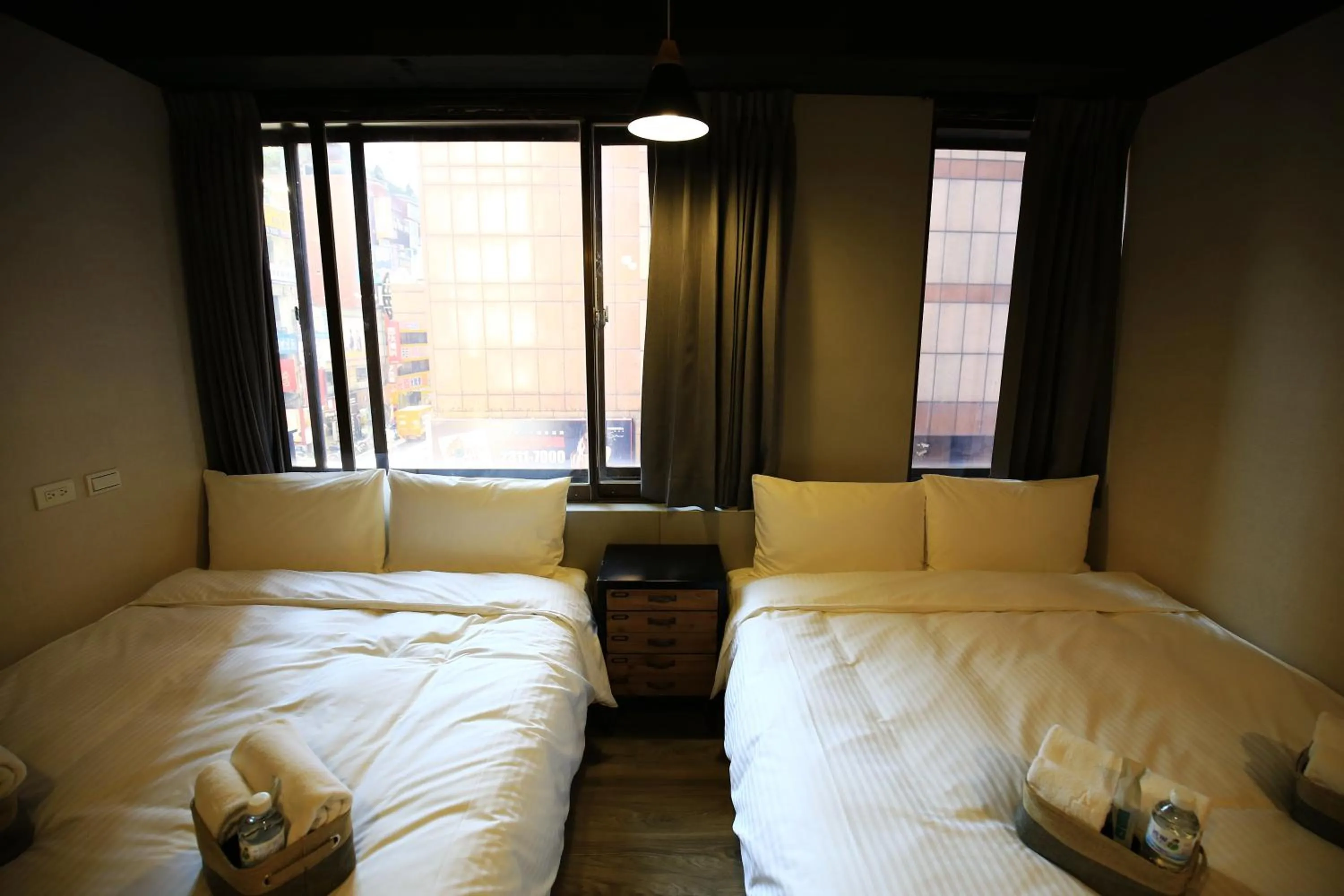 Bedroom, Bed in NYS Loft Hotel