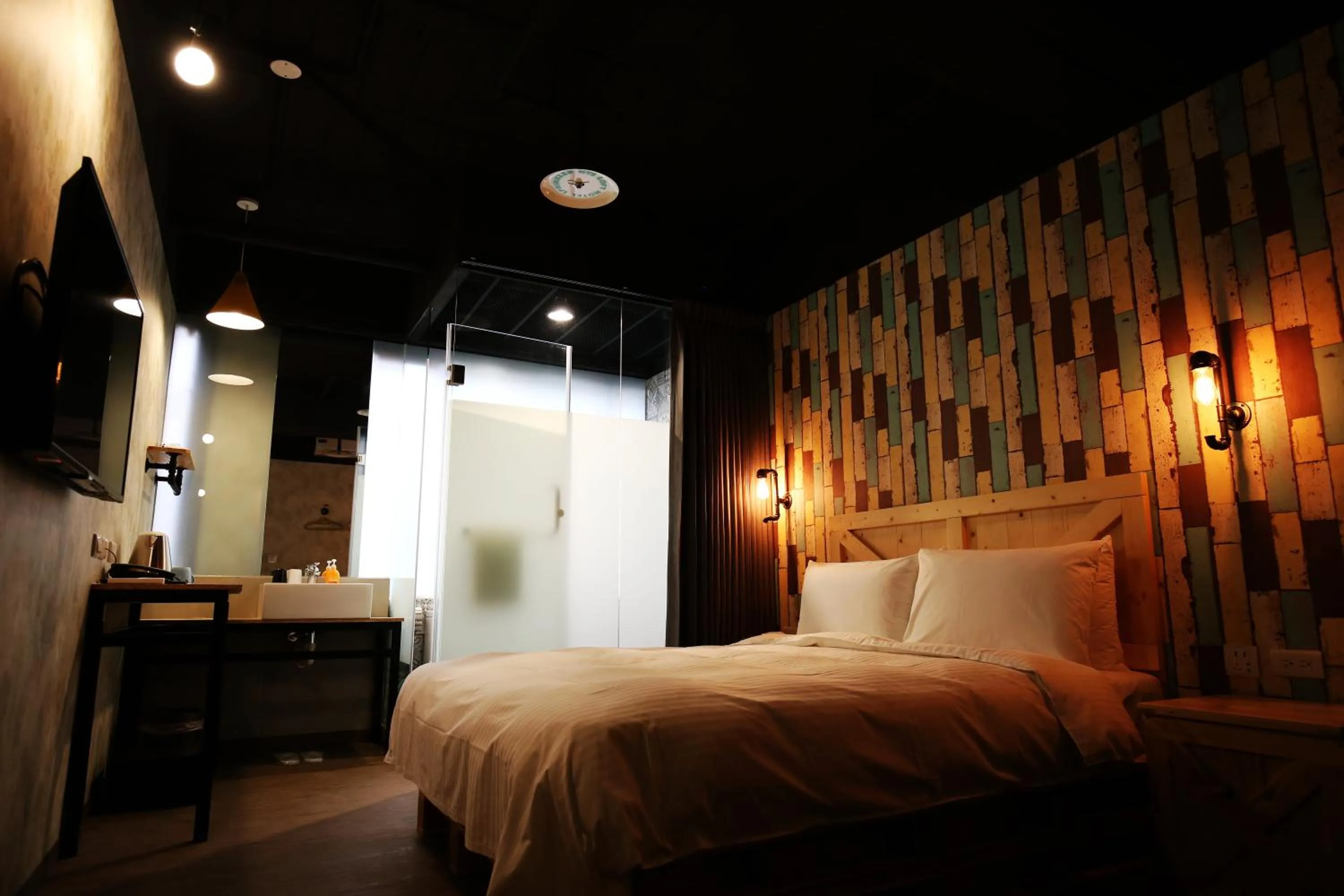 Bedroom, Bed in NYS Loft Hotel