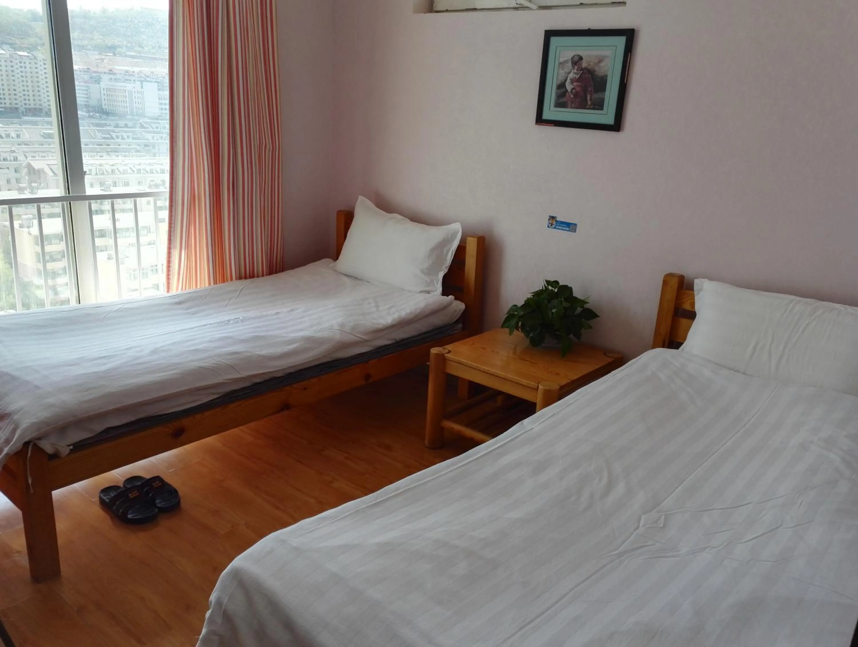 Photo of the whole room, Bed in LETE Hostel