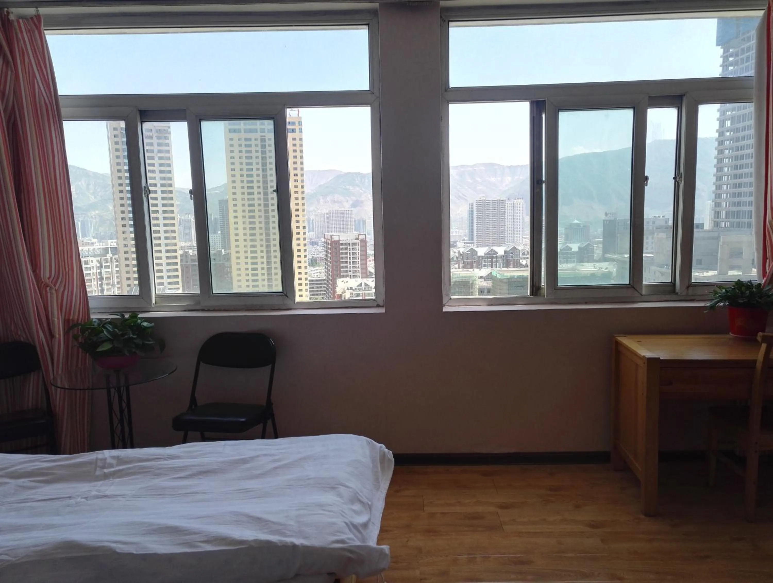 Decorative detail, Bed in LETE Hostel