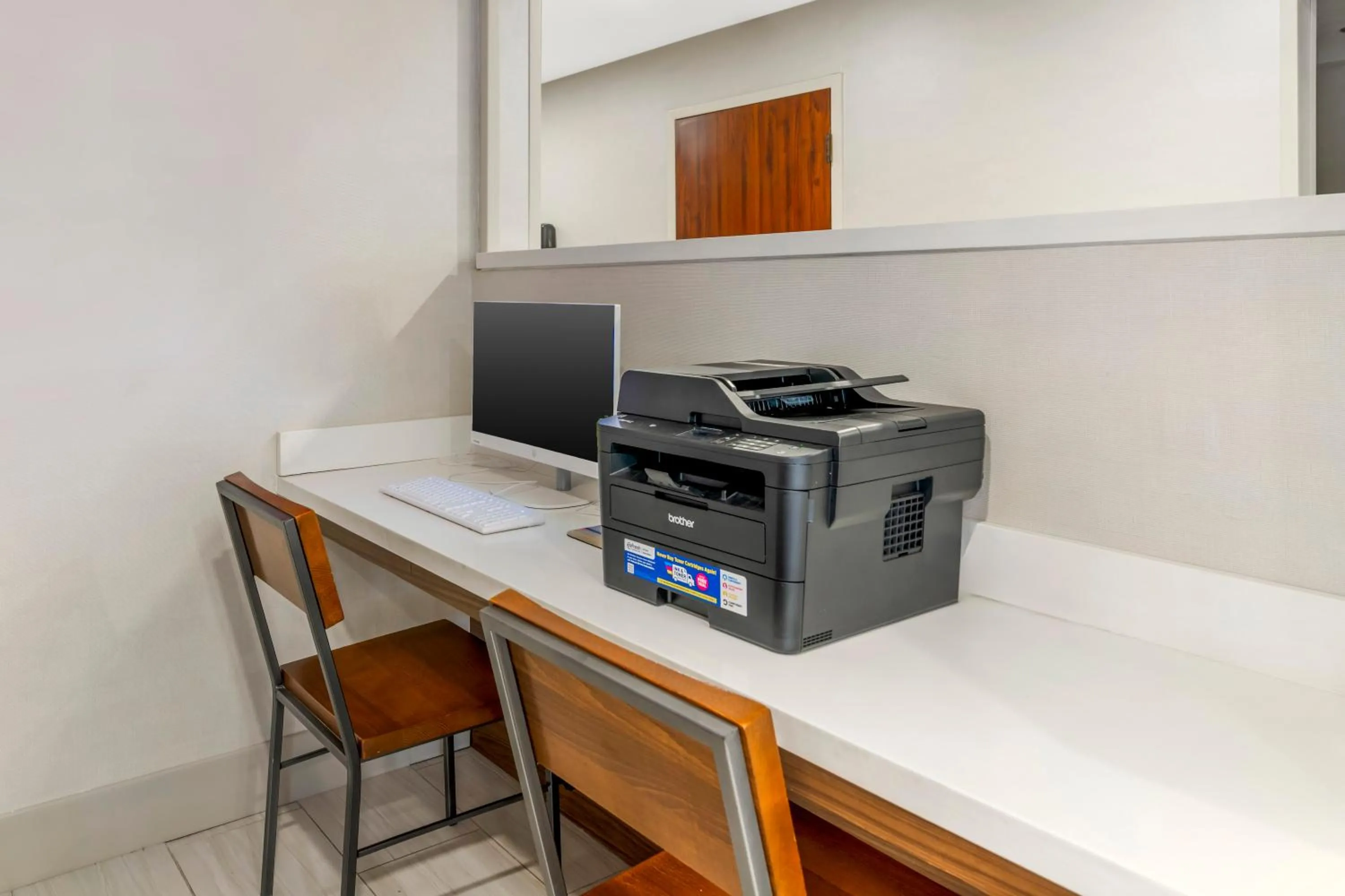 Business facilities in Keene Elm City Hotel, an Ascend Collection Hotel