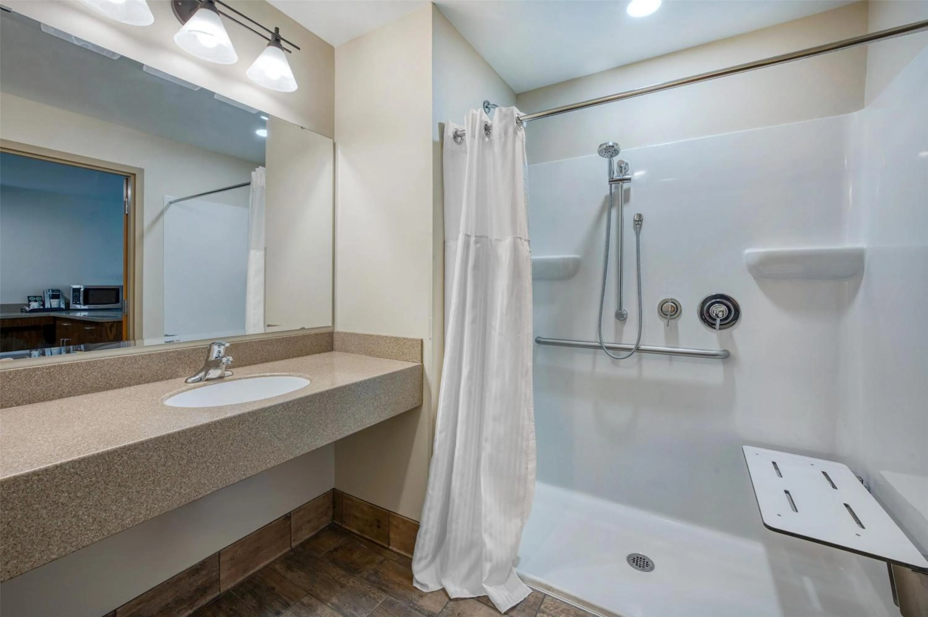 Bathroom in SureStay Plus Hotel by Best Western Elizabethtown Hershey