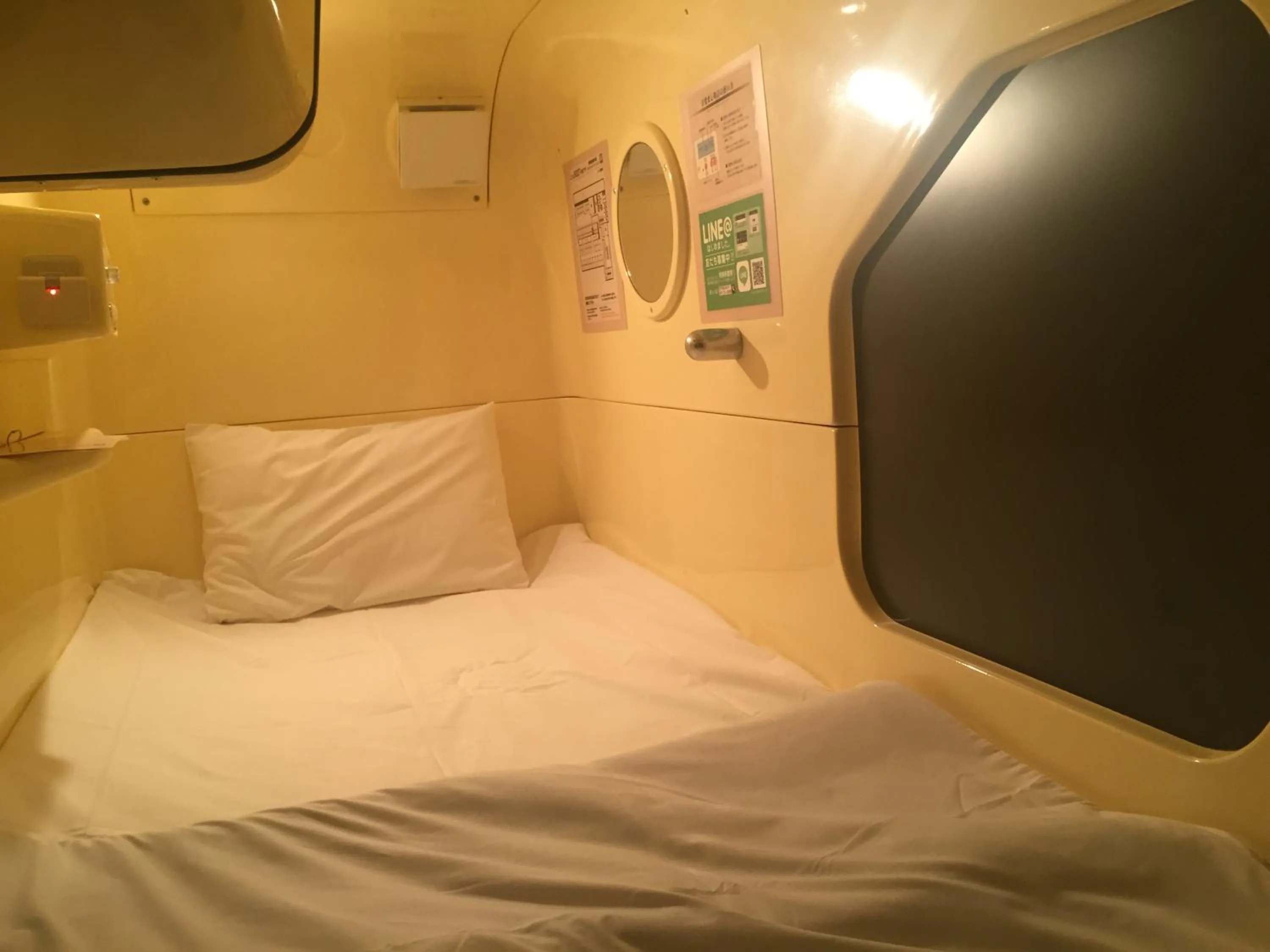 Property building, Bed in Gran Custama Ueno