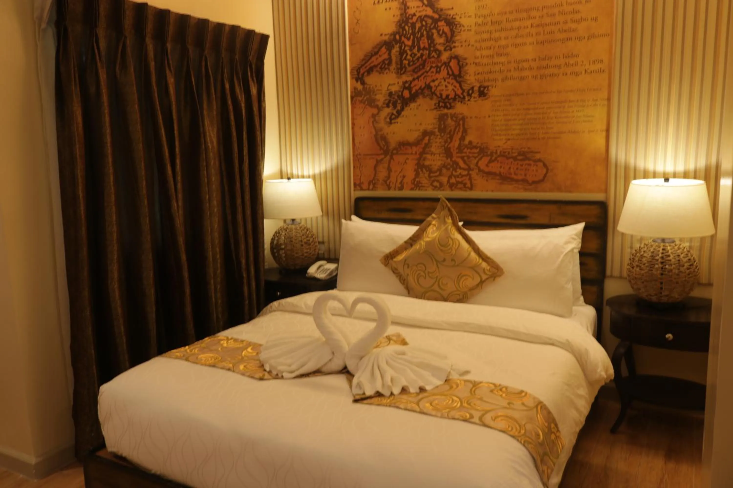 Bed, Room Photo in Palm Grass Hotel