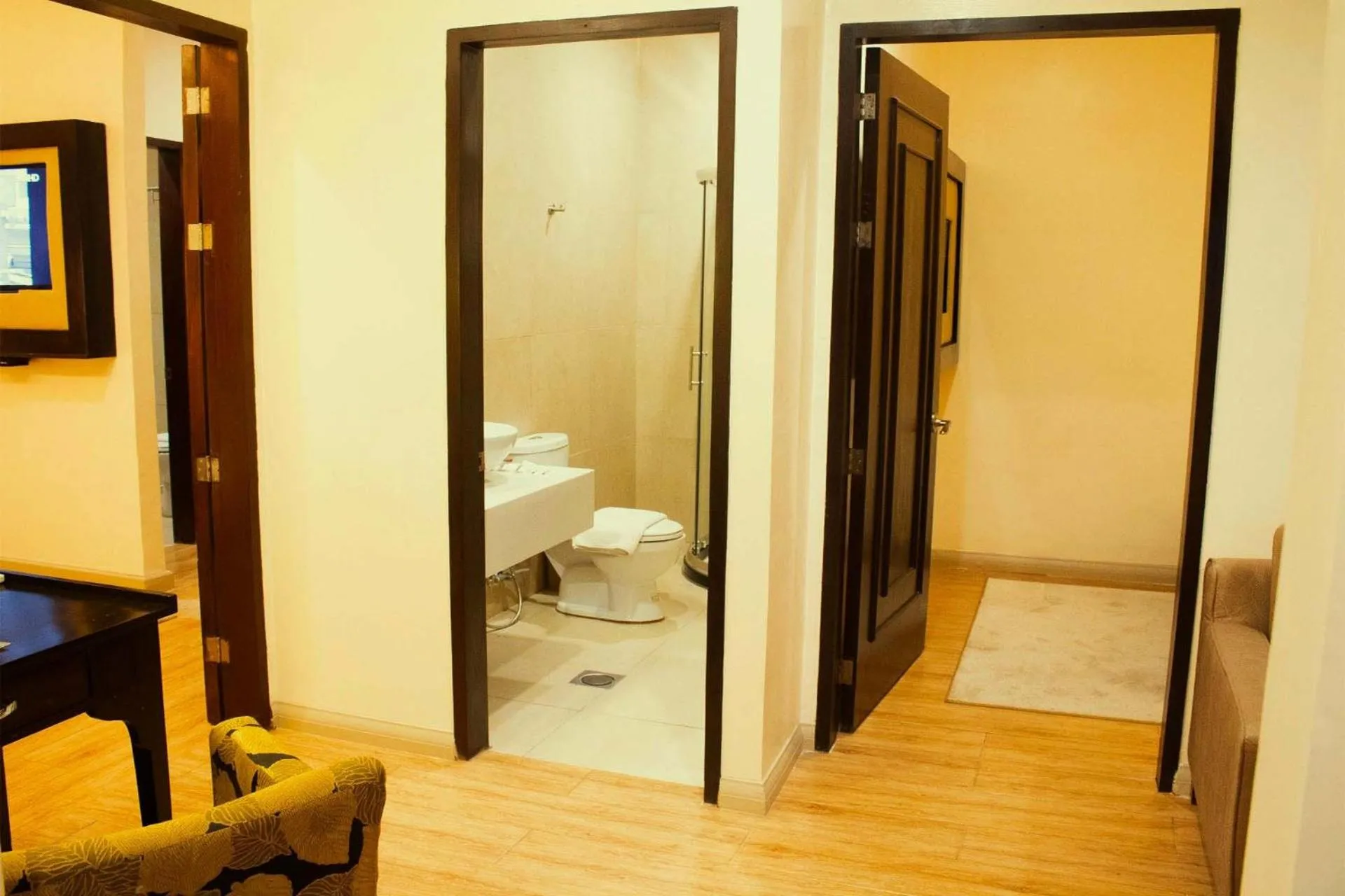 Bathroom in Palm Grass Hotel