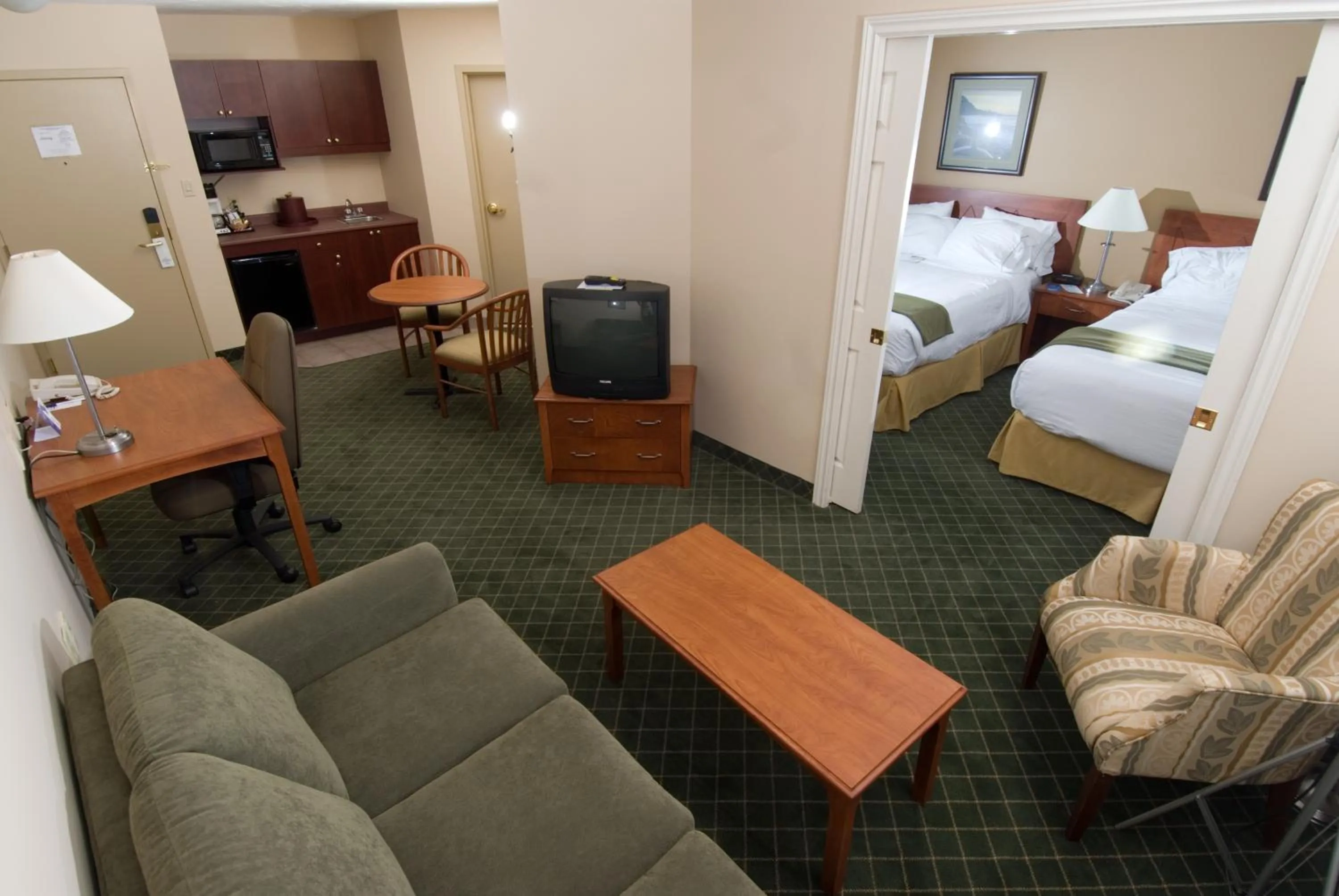 Photo of the whole room, Bed in Days Inn & Suites by Wyndham Moncton