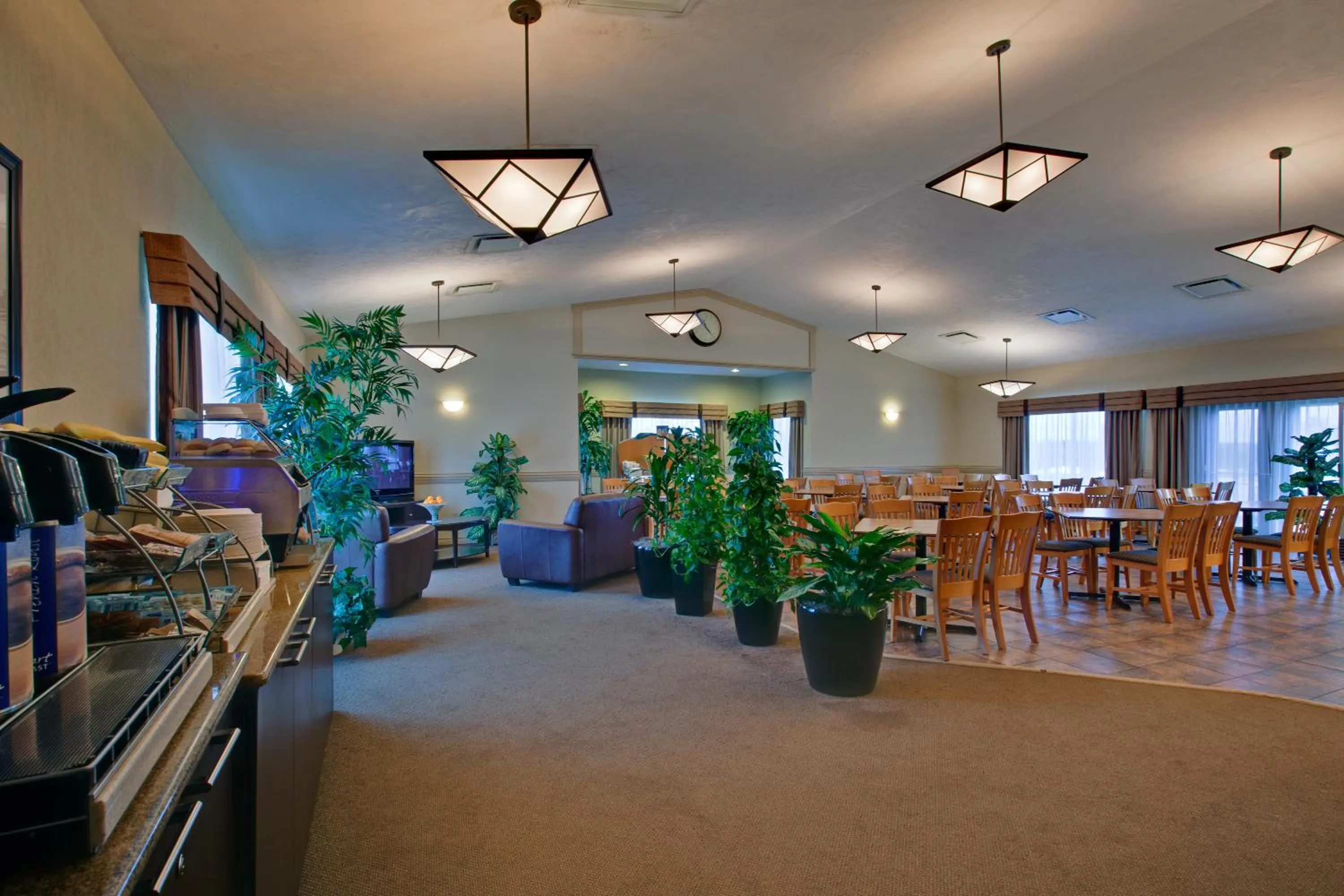 Restaurant/places to eat in Days Inn & Suites by Wyndham Moncton