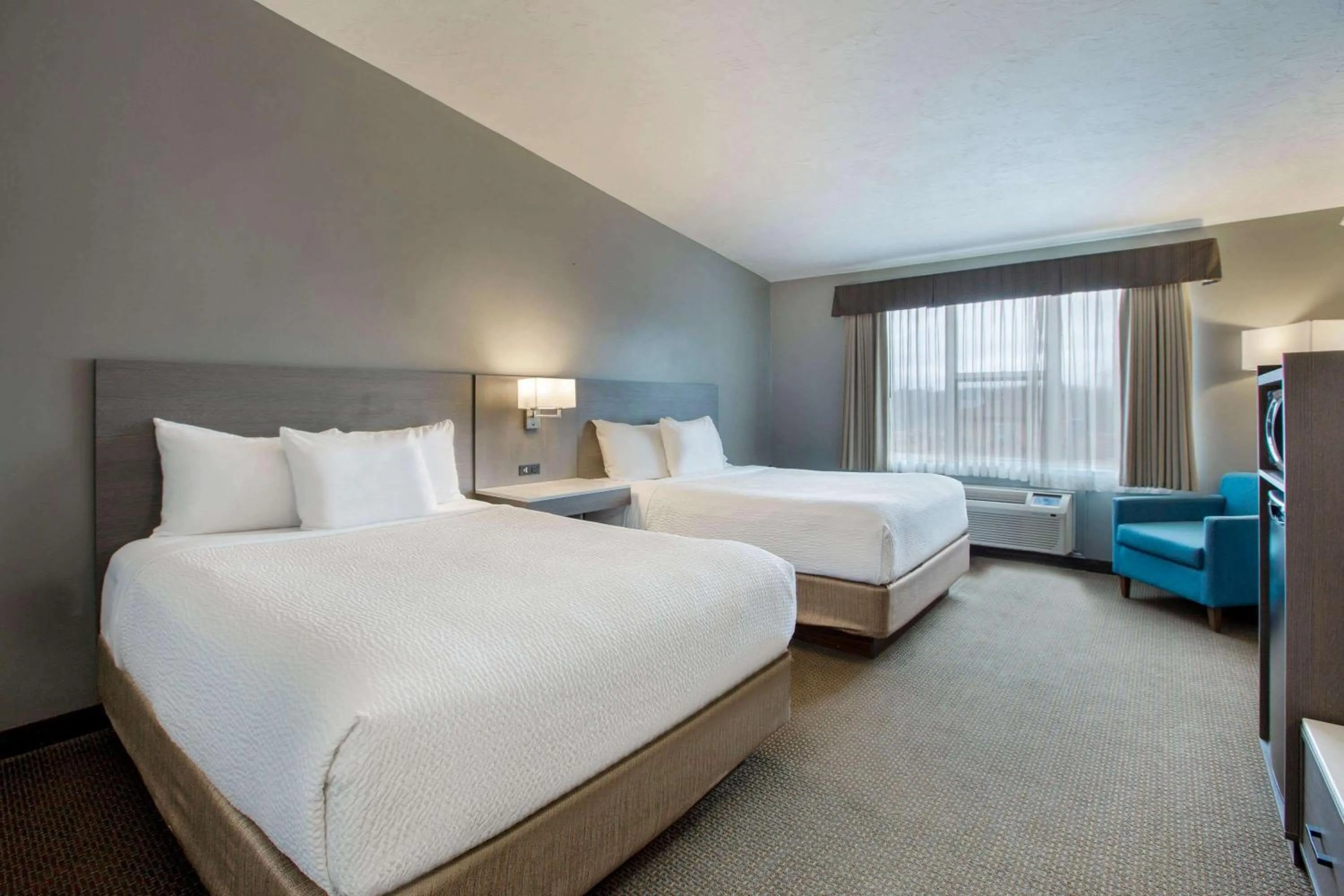 Bed in Days Inn & Suites by Wyndham Moncton
