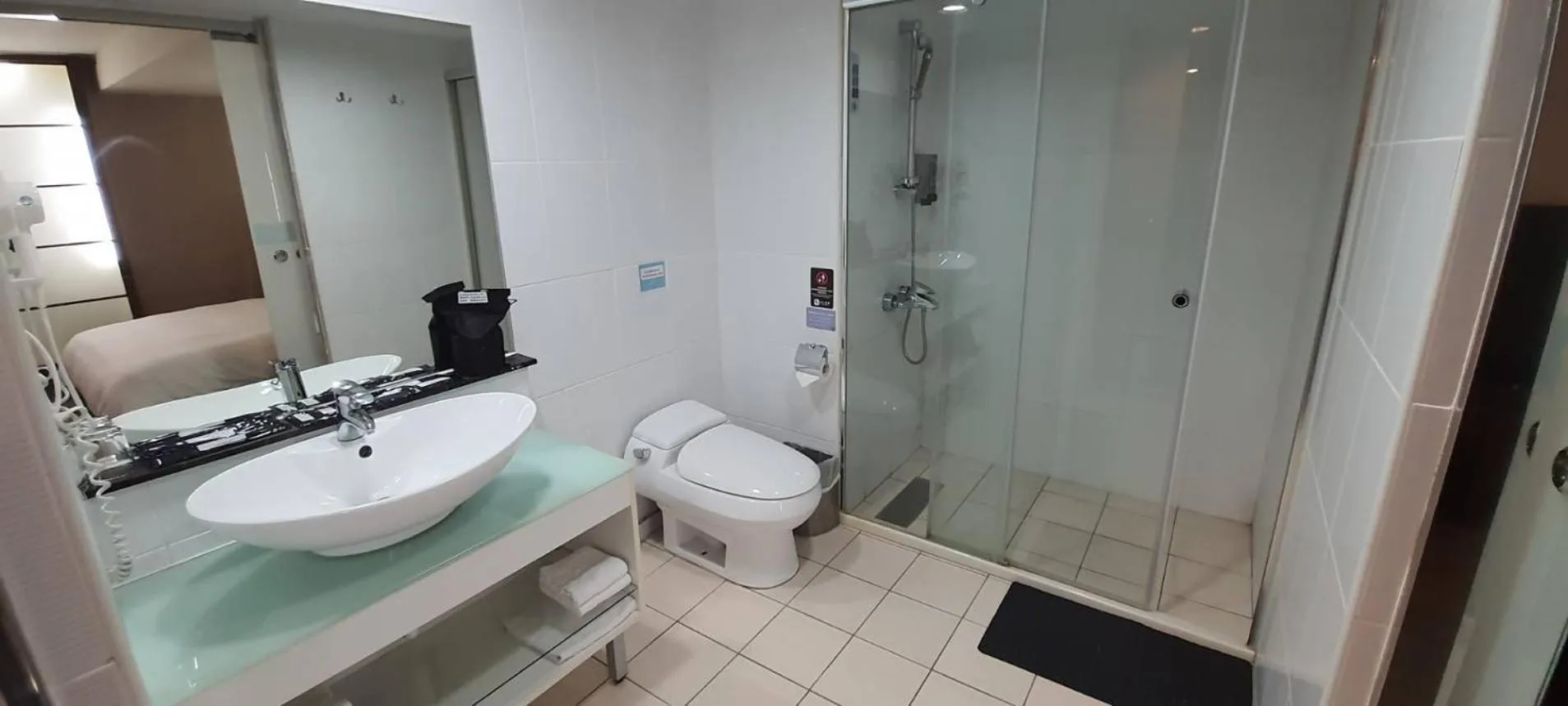 Tapeng Bay Holiday Hotel