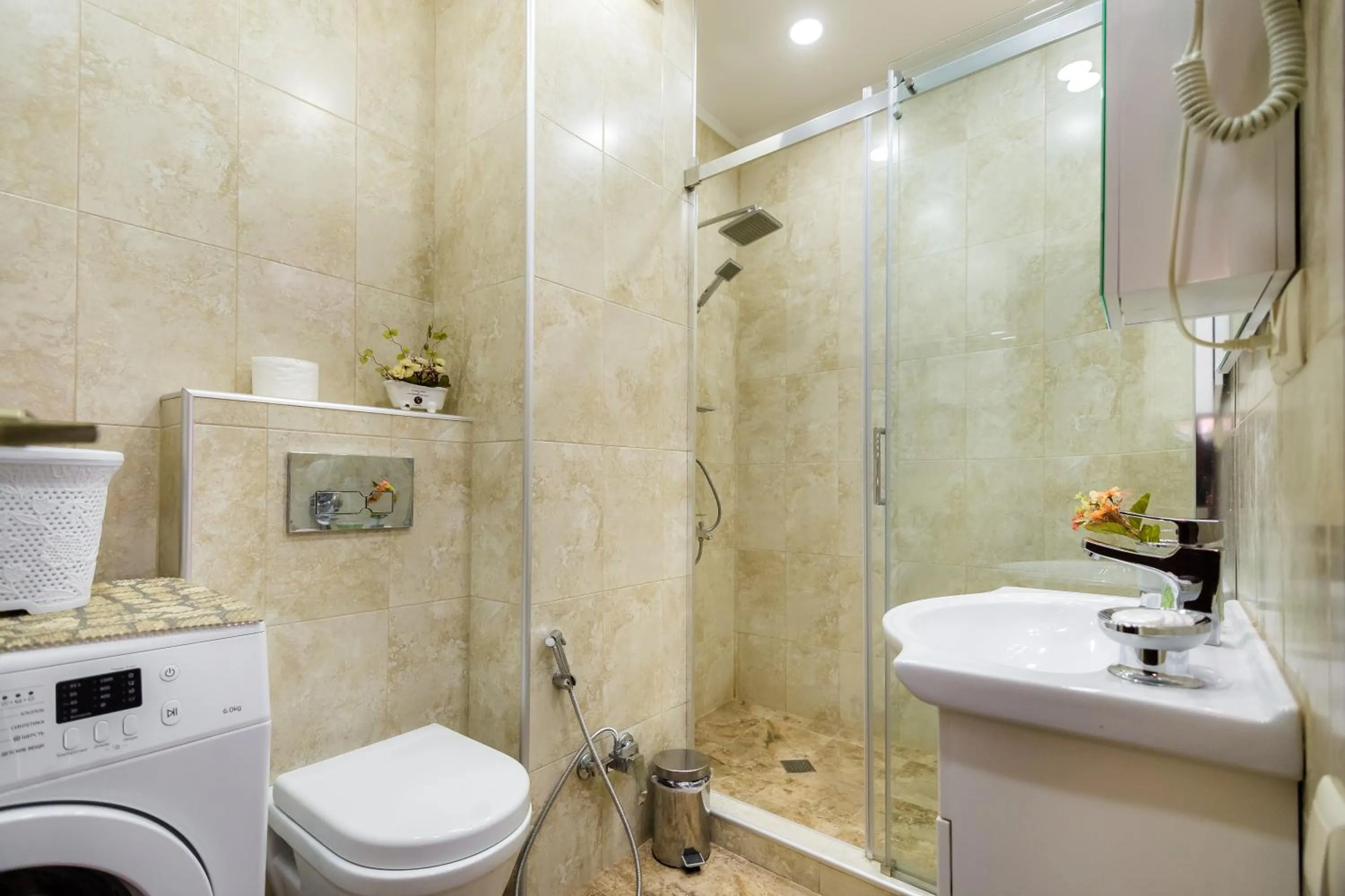 Shower in Dat Exx Apartments