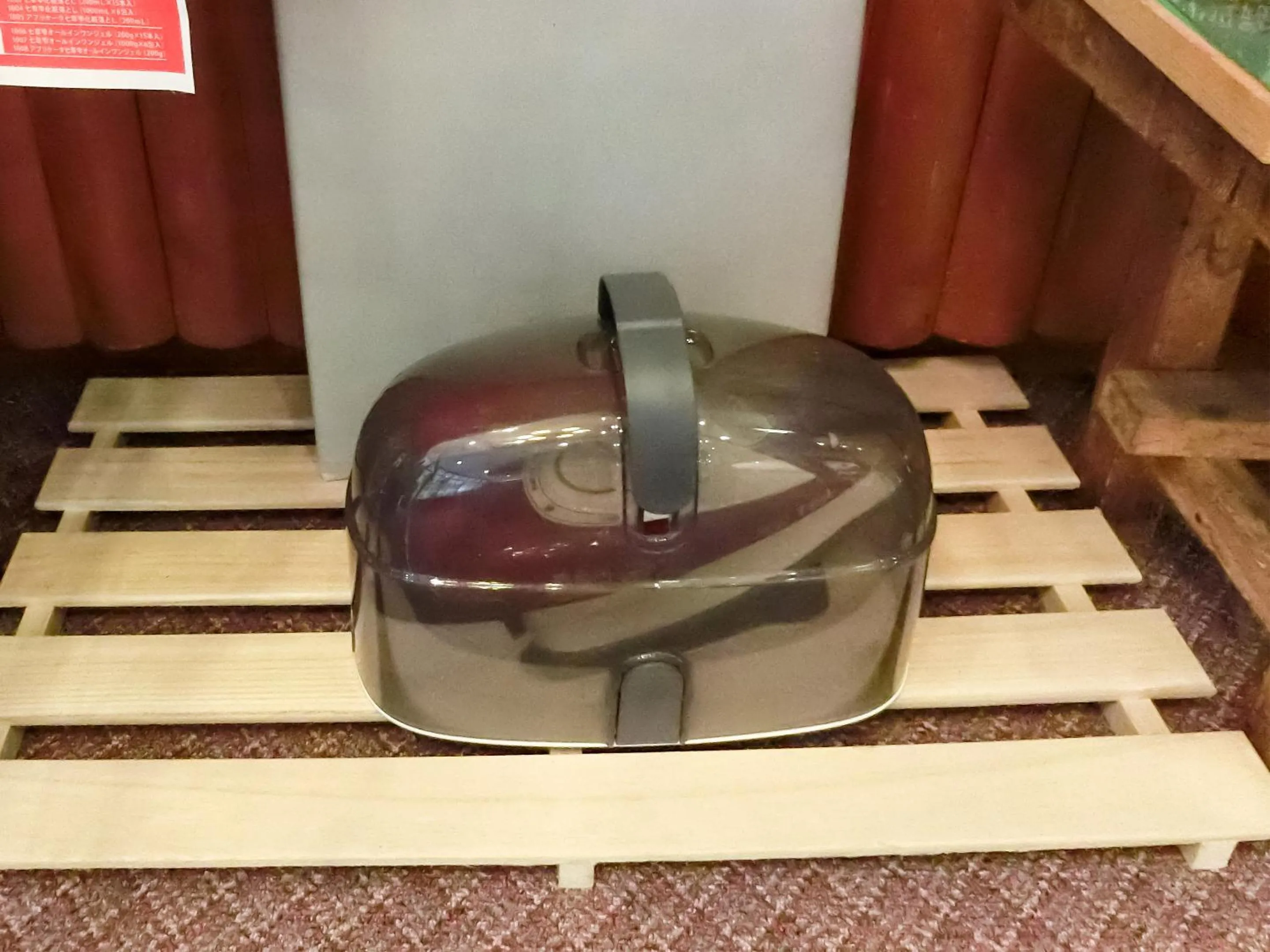 furniture in Hotel Nosegawa