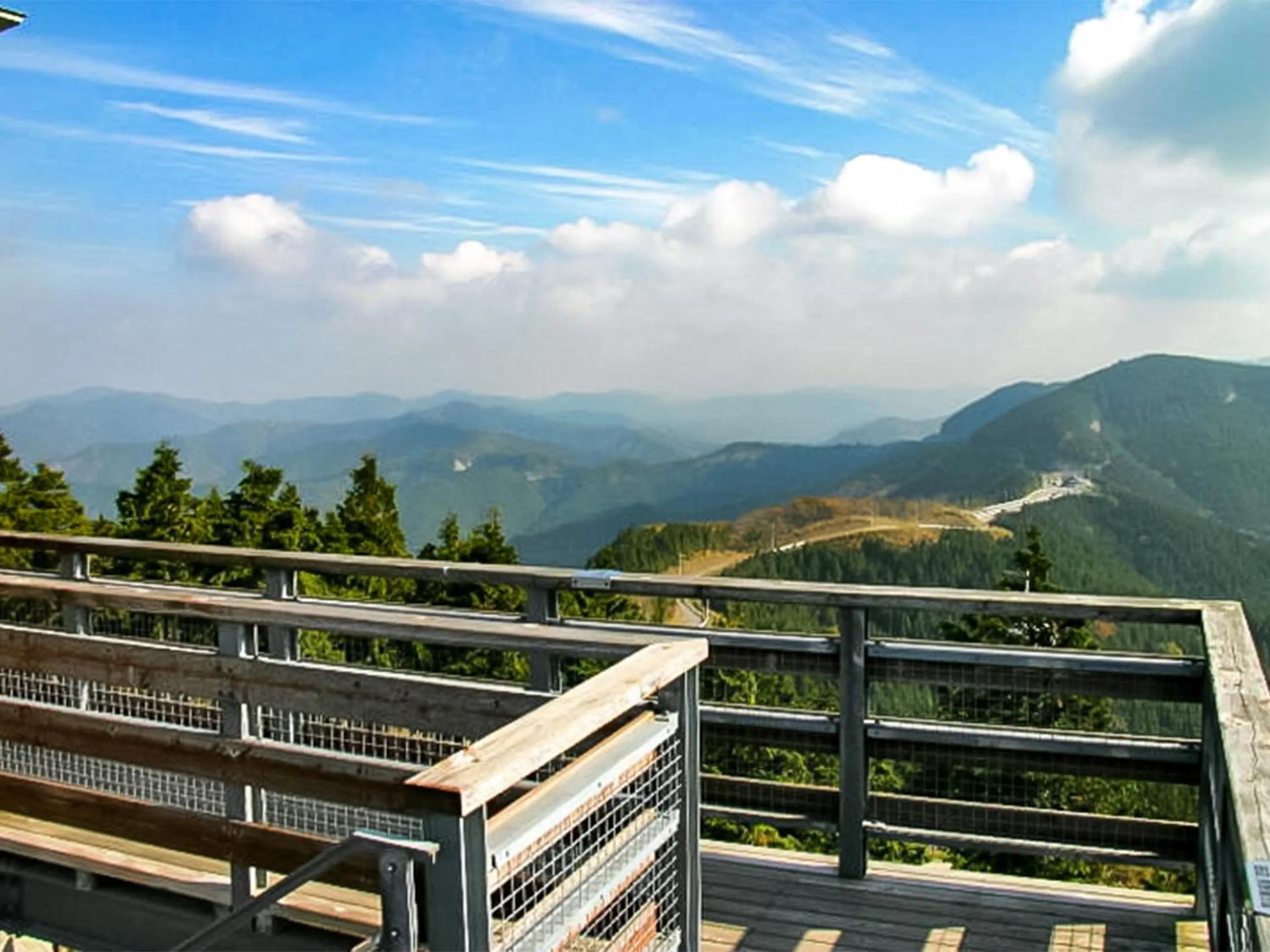 Mountain view in Hotel Nosegawa