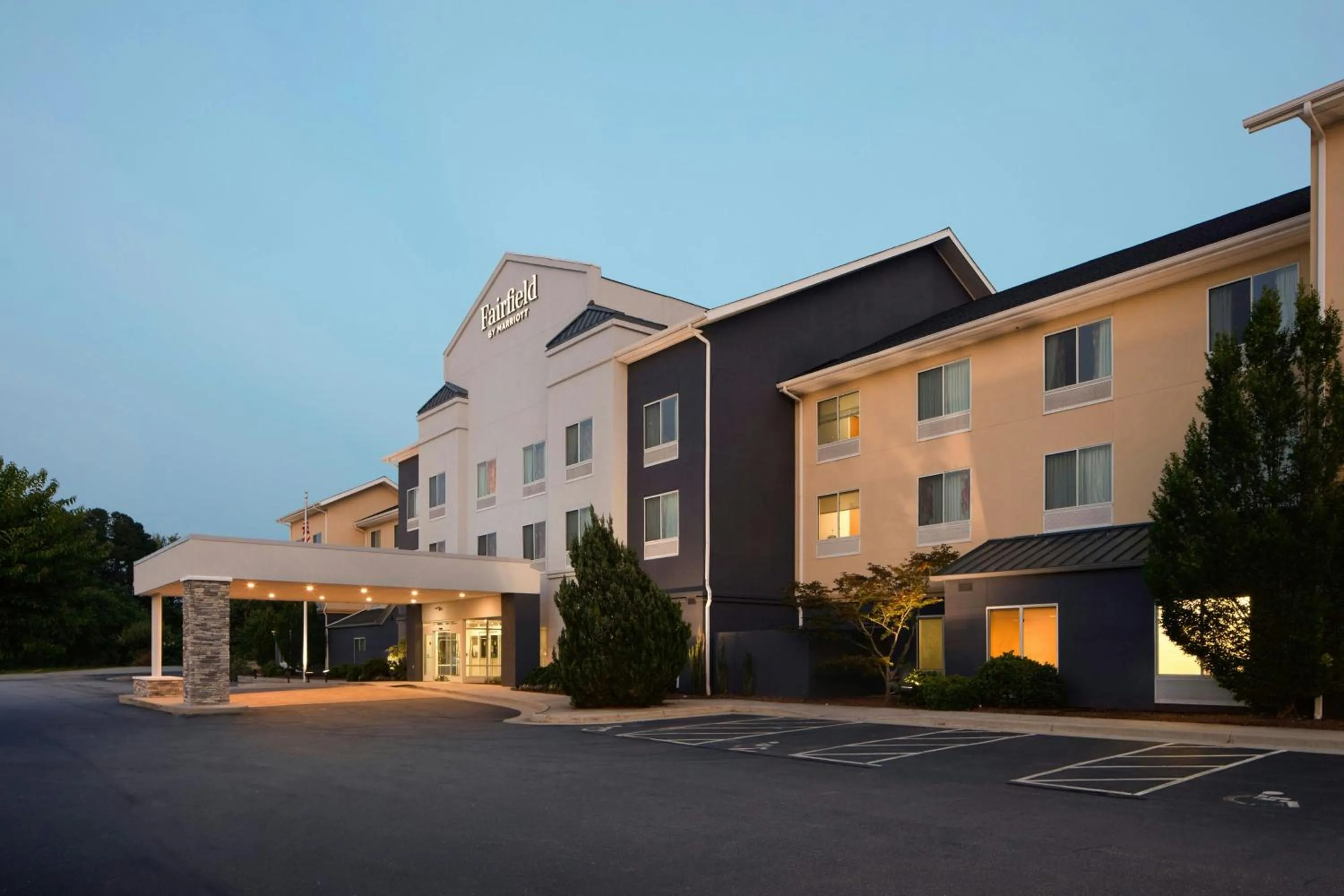 Property building in Fairfield Inn and Suites by Marriott South Boston