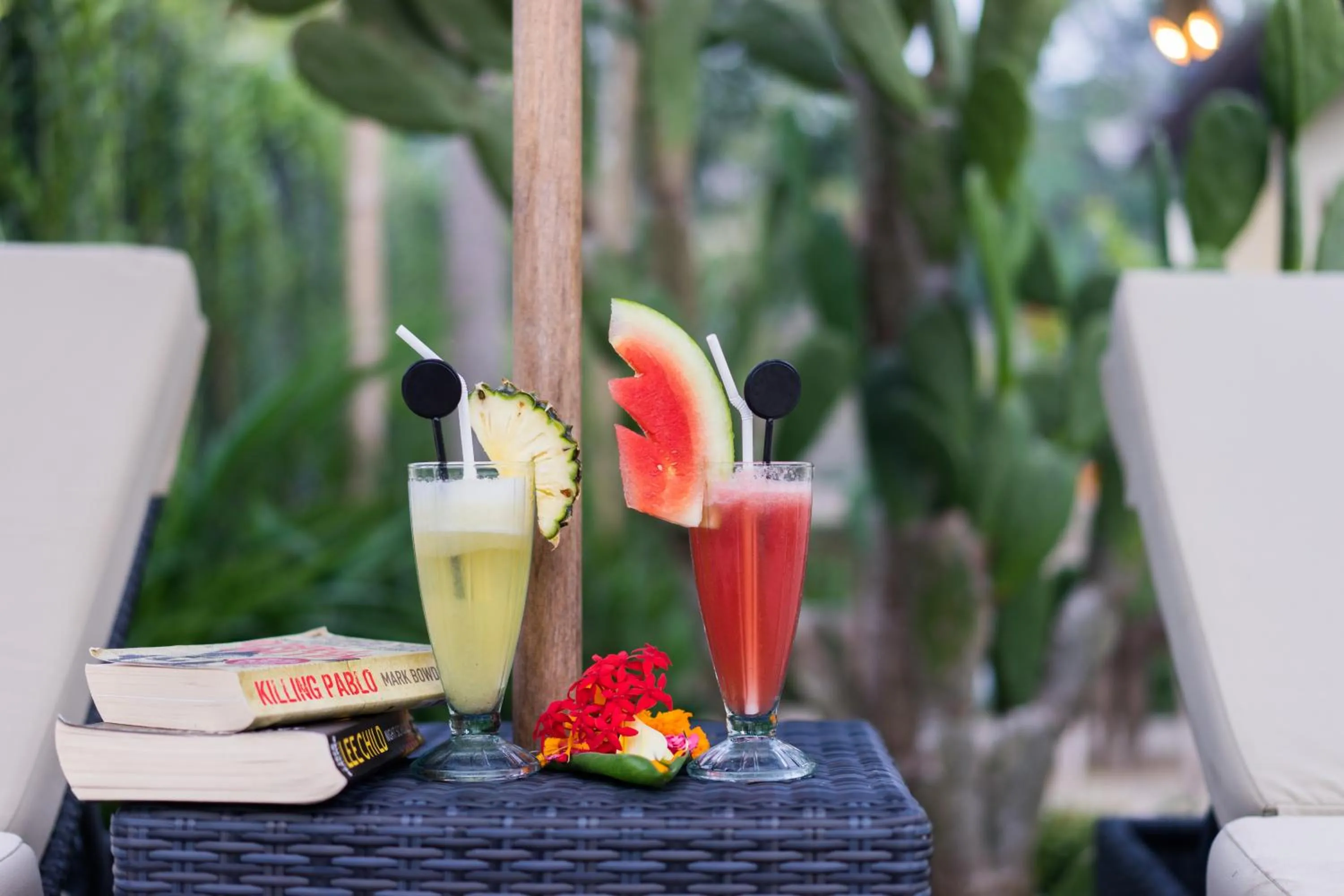 Drinks in Sunset Cave Villas Lembongan