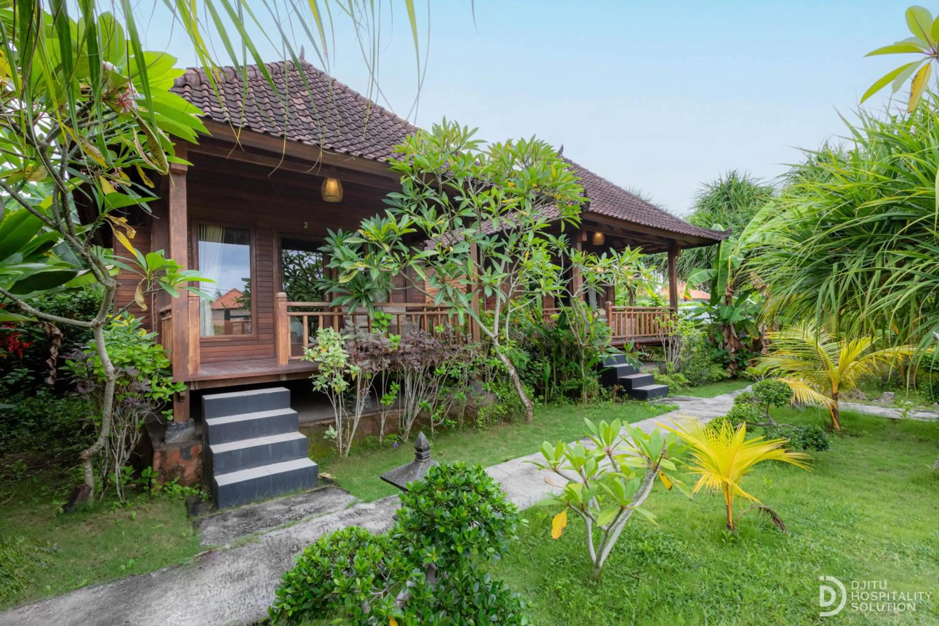Property building in Sunset Cave Villas Lembongan