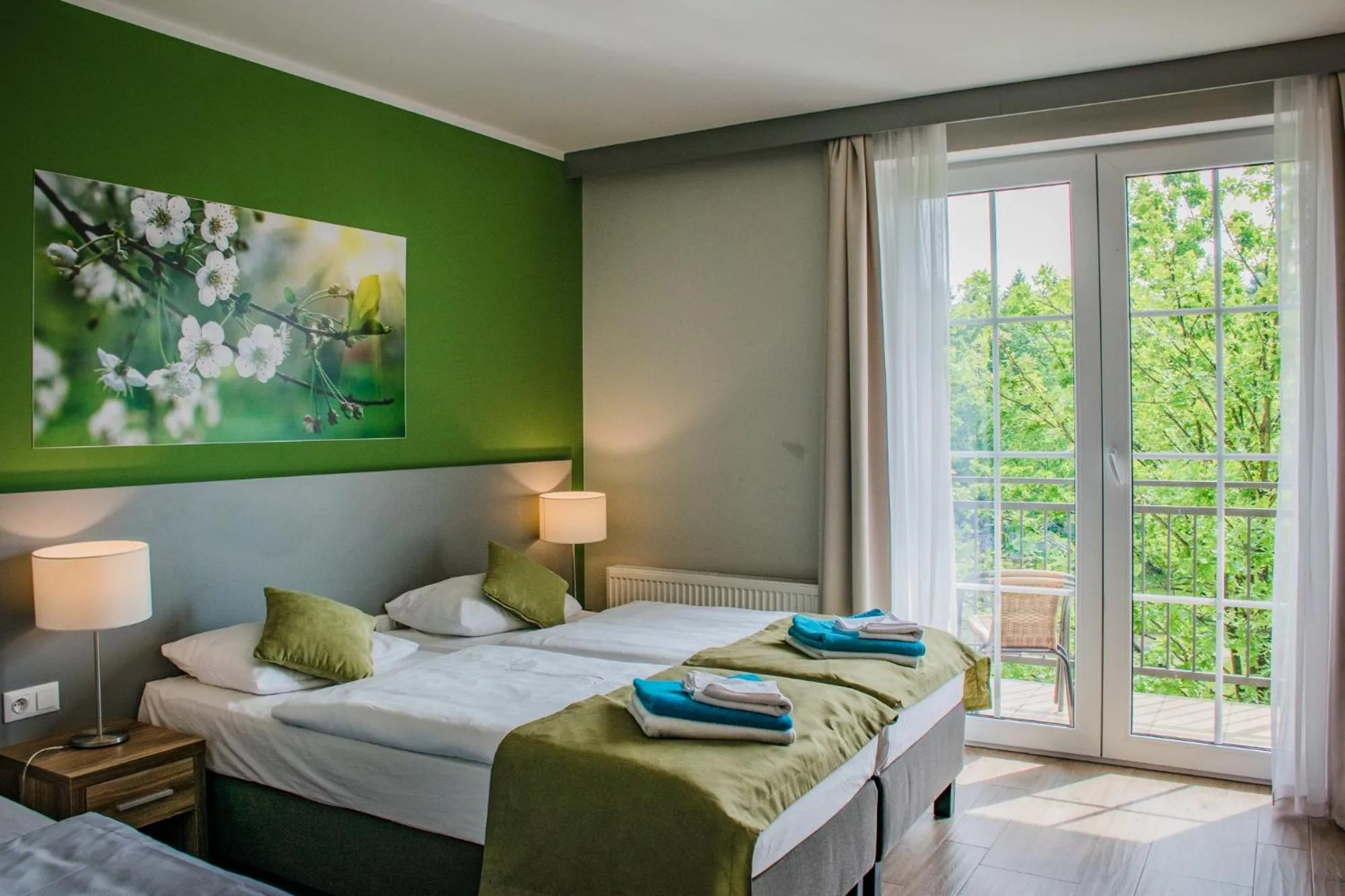 Bed in Hotel Nowy Zdrój - Centrum Zdrowia i Wypoczynku