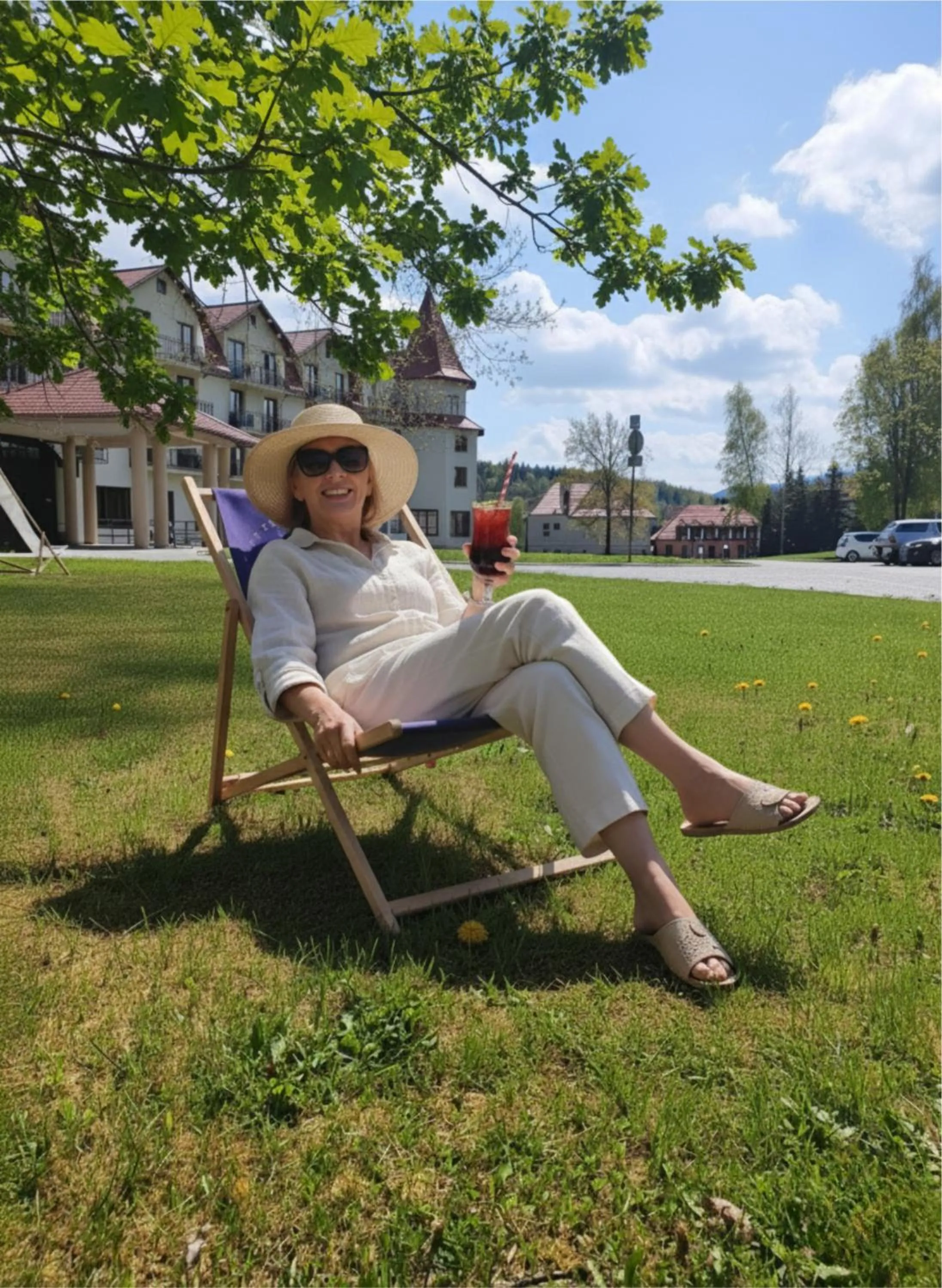 Property building in Hotel Nowy Zdrój - Centrum Zdrowia i Wypoczynku