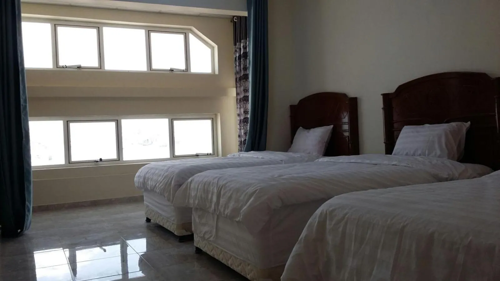 Triple Room in Serapis Hotel