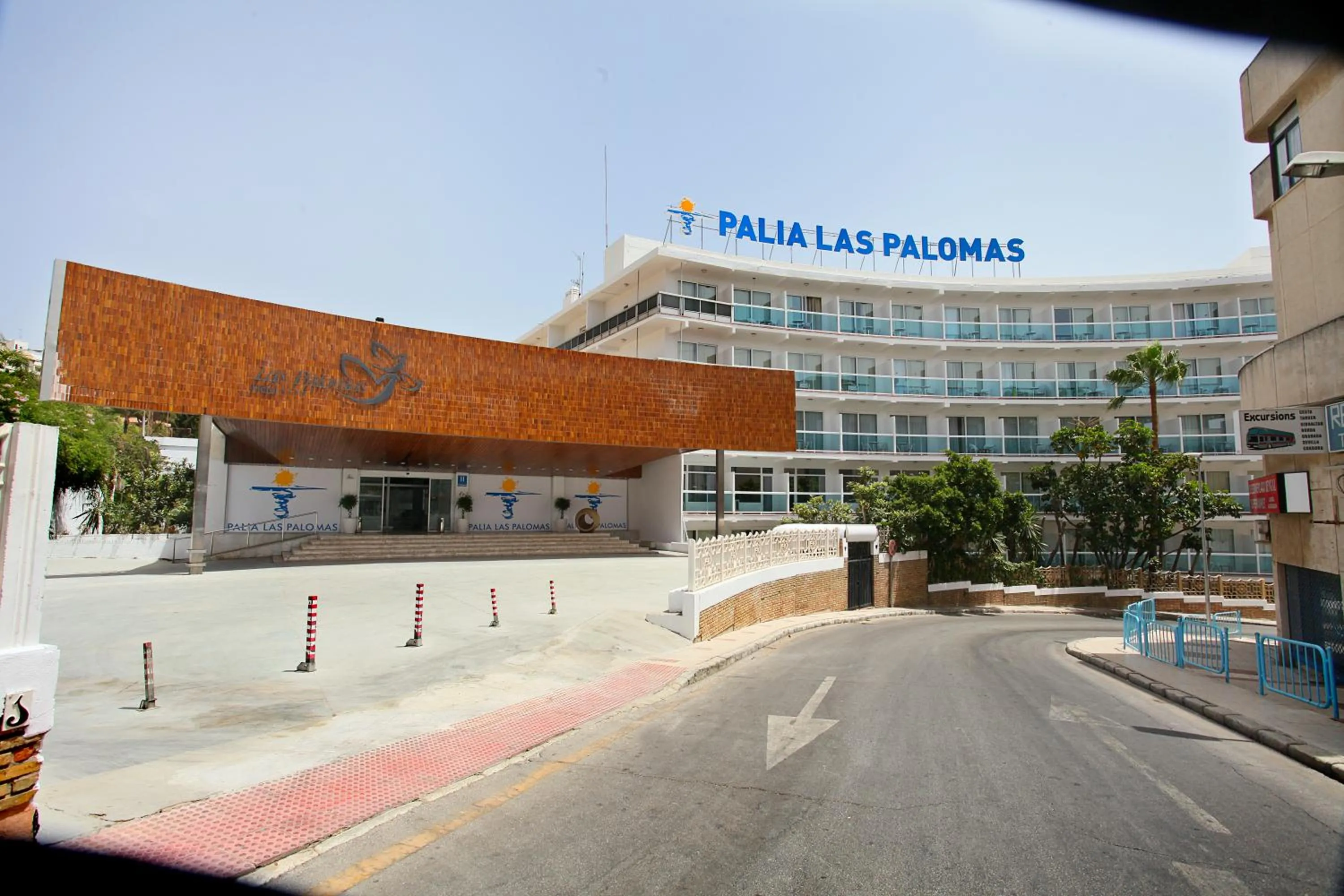Facade/entrance in Hotel Palia Las Palomas