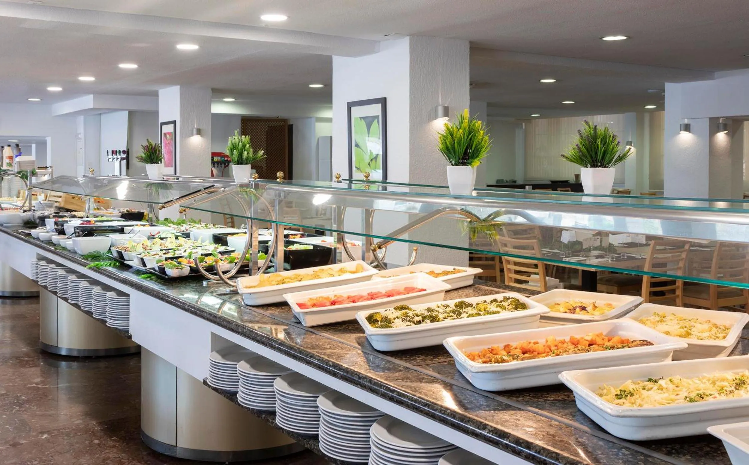 Staff in Hotel Palia Las Palomas