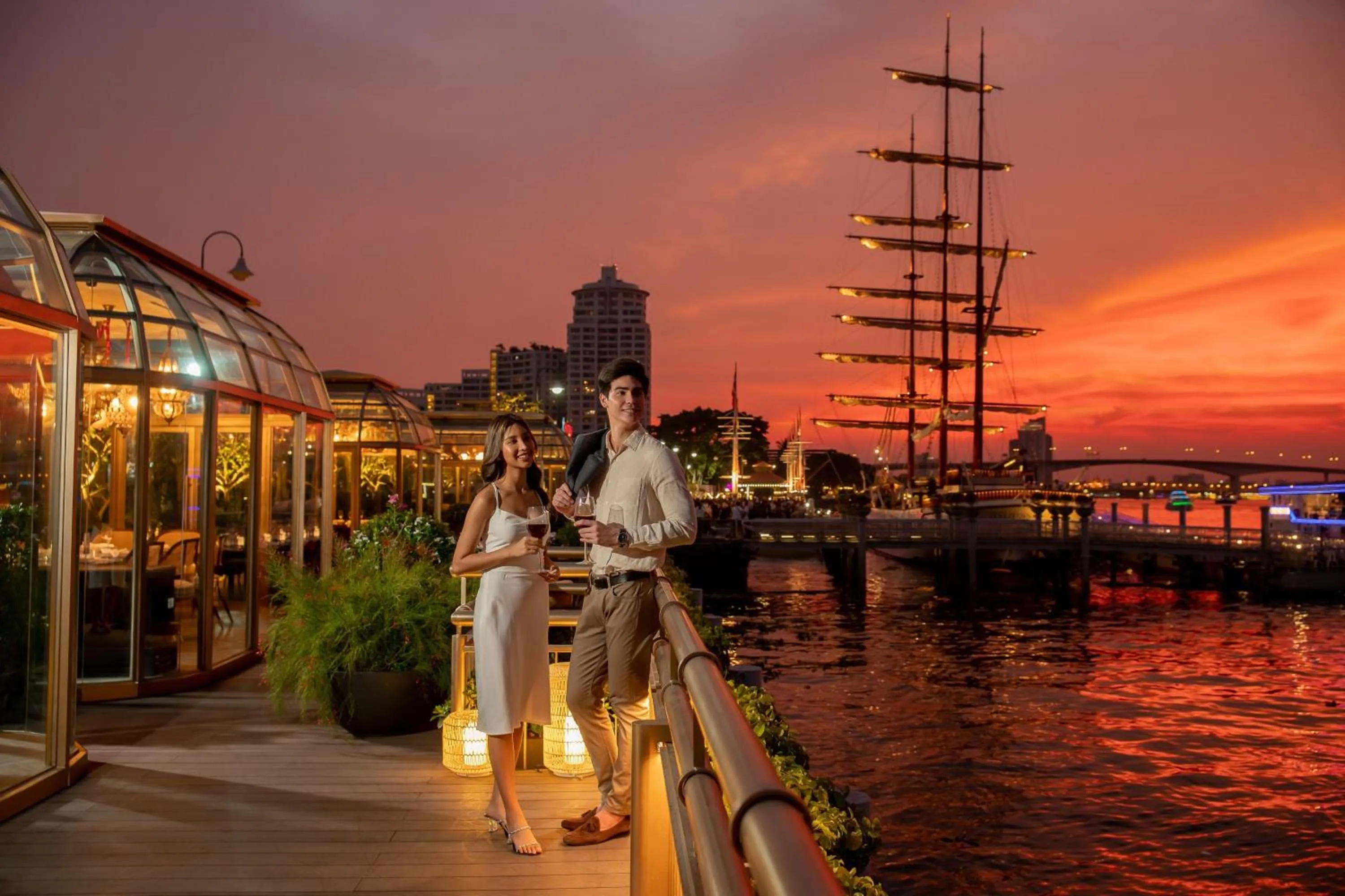 Restaurant/places to eat in Bangkok Marriott Marquis Queens Park