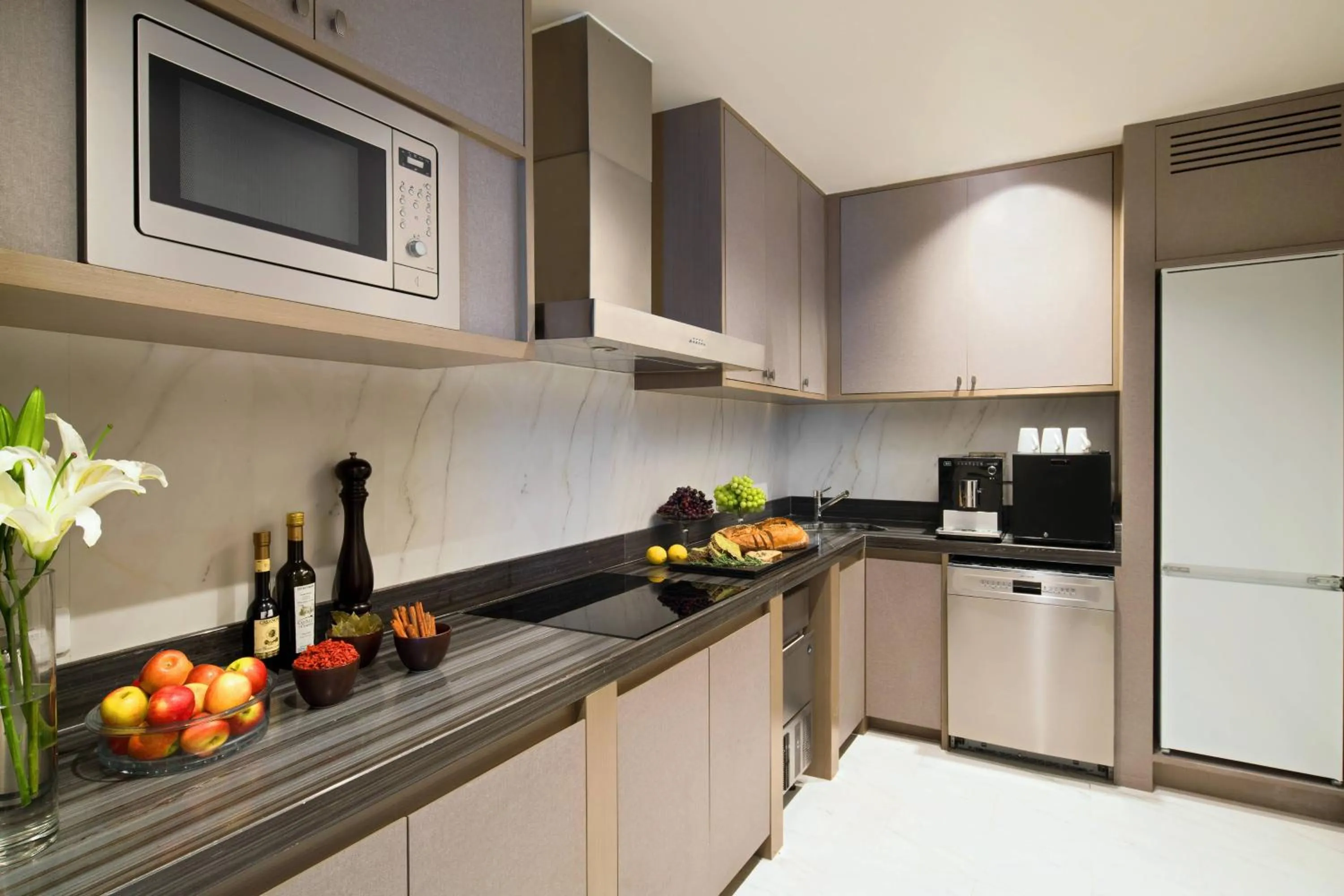 Kitchen or kitchenette in Bangkok Marriott Marquis Queens Park