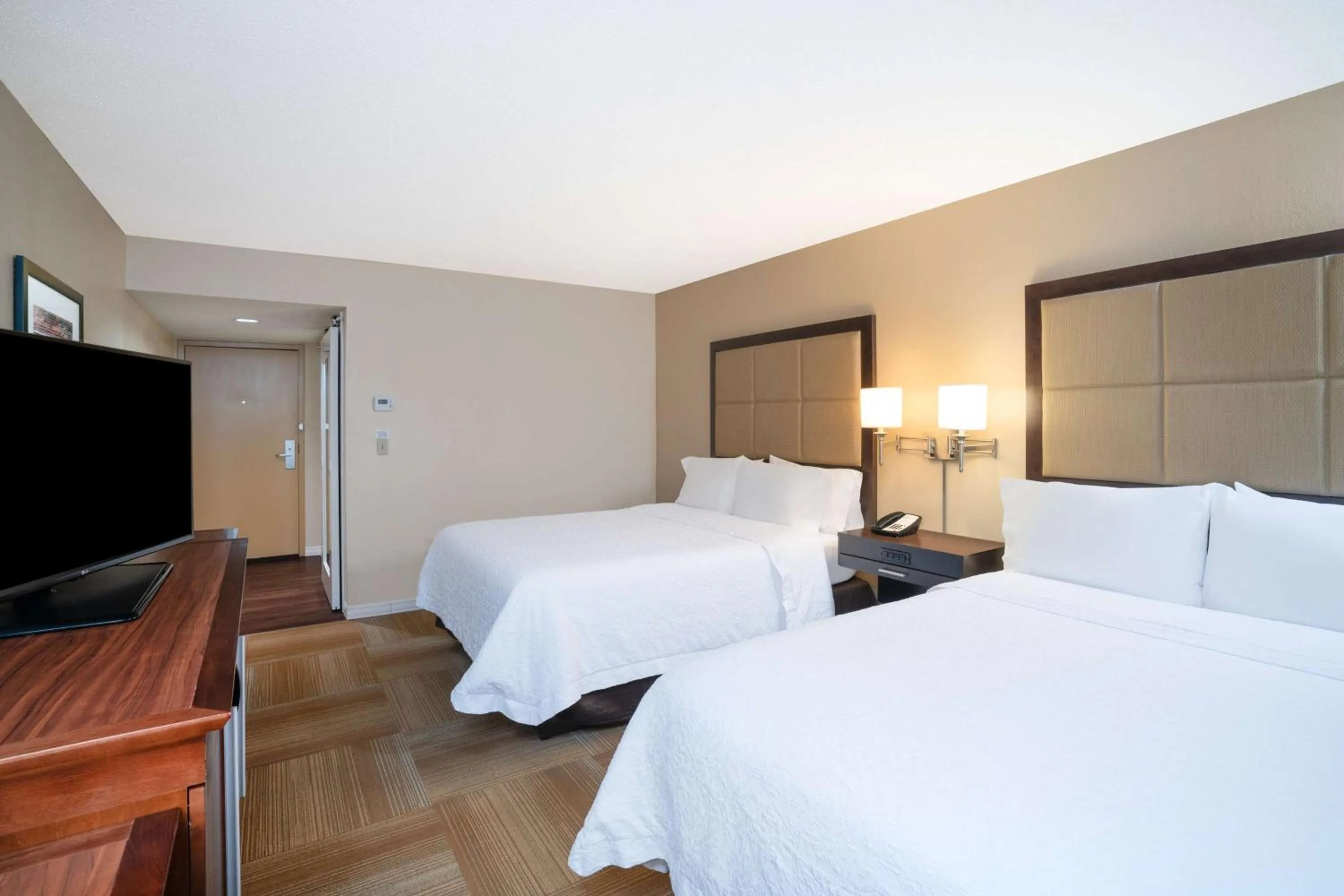 Bedroom, Bed in Hampton Inn Lafayette