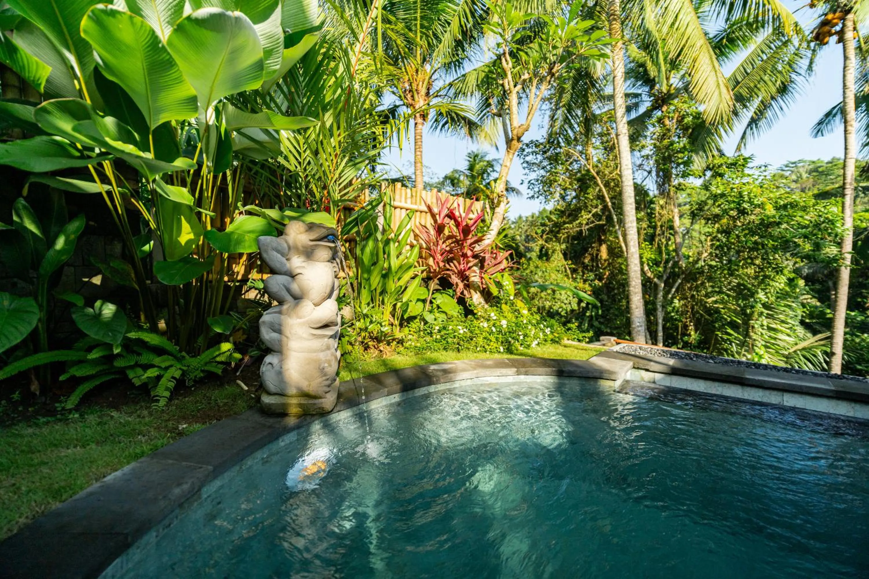 Garden in Madani Antique Villas