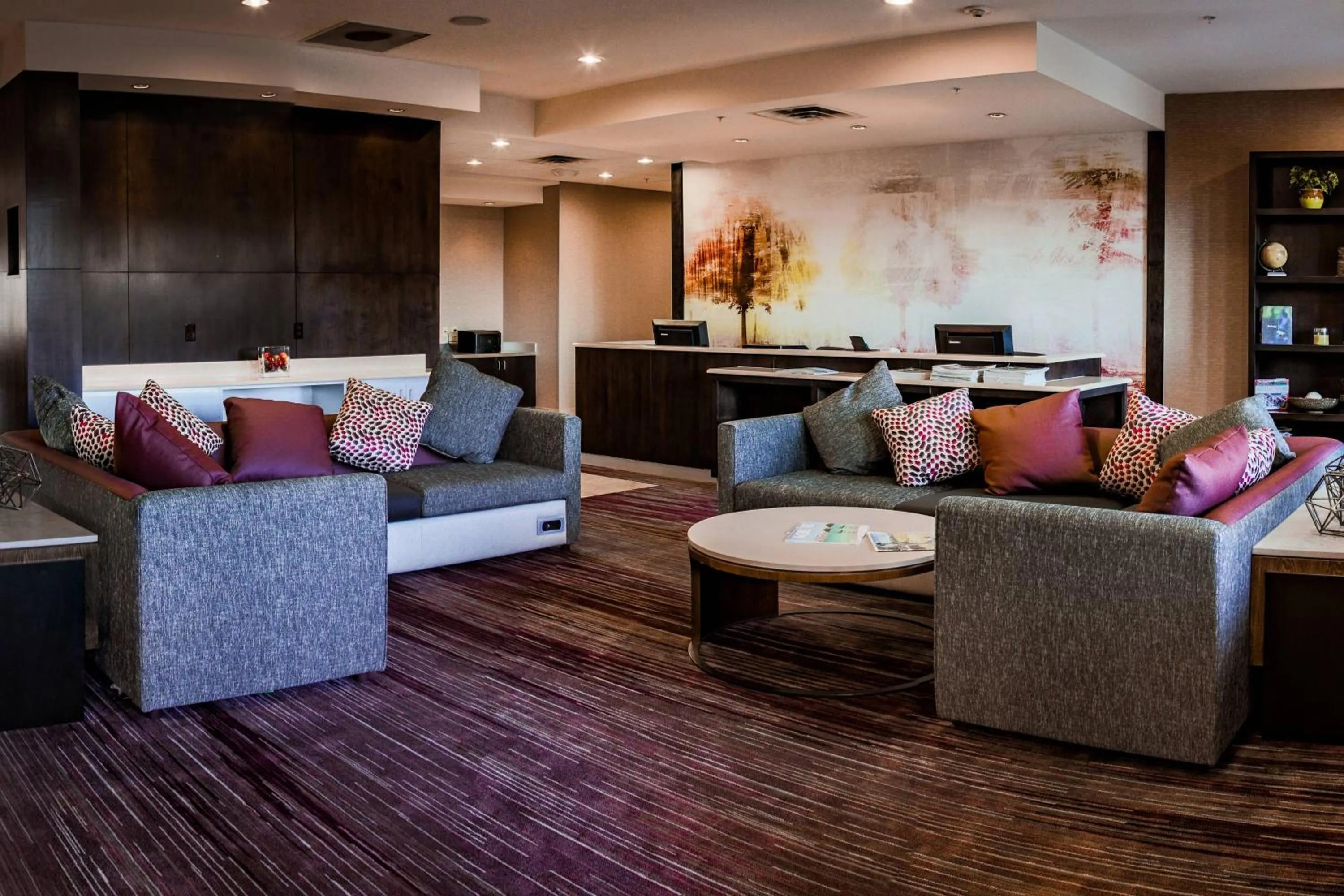 Lobby or reception in Courtyard by Marriott Norman