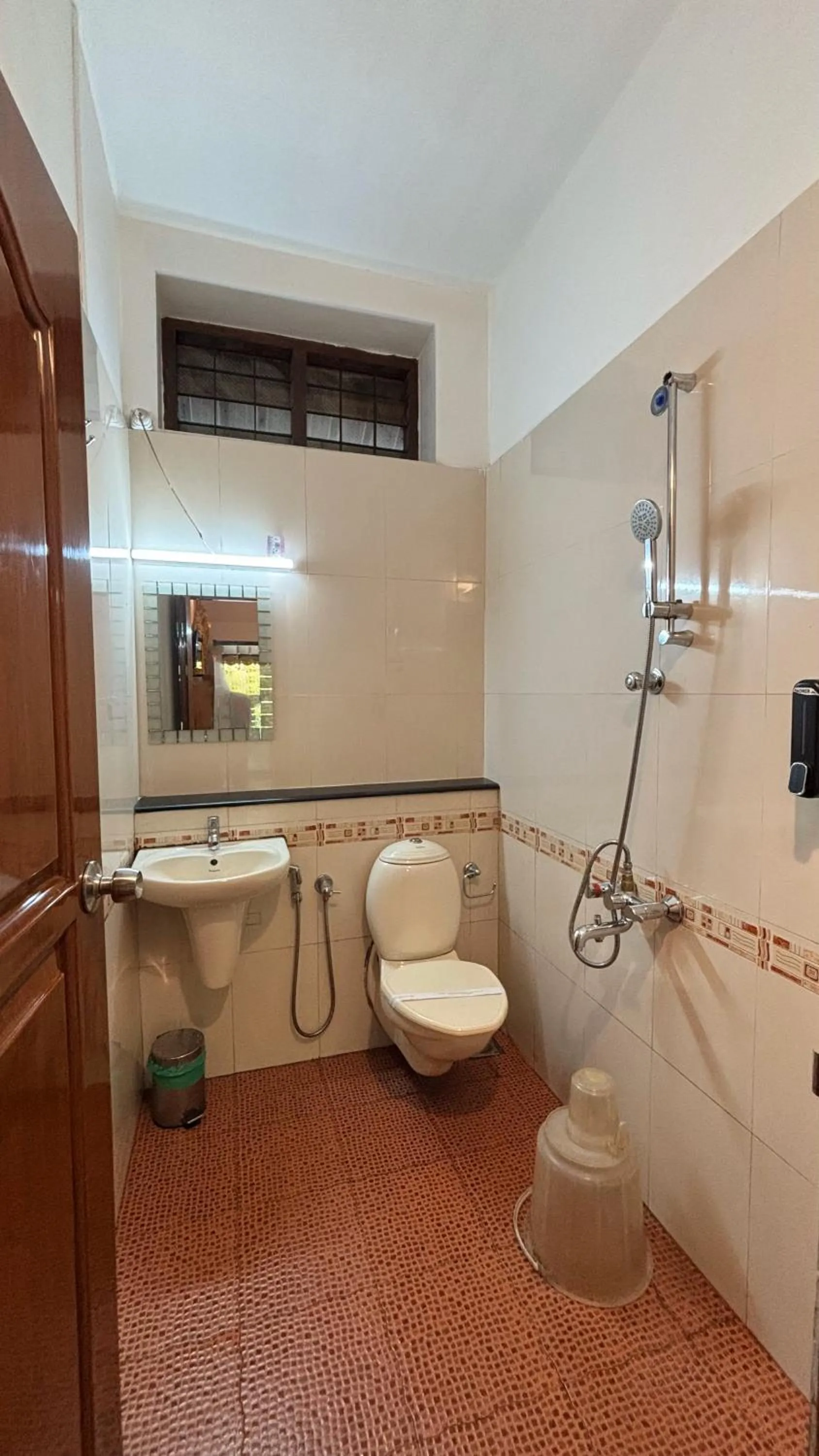 Shower in Dew Drops Farm Resorts