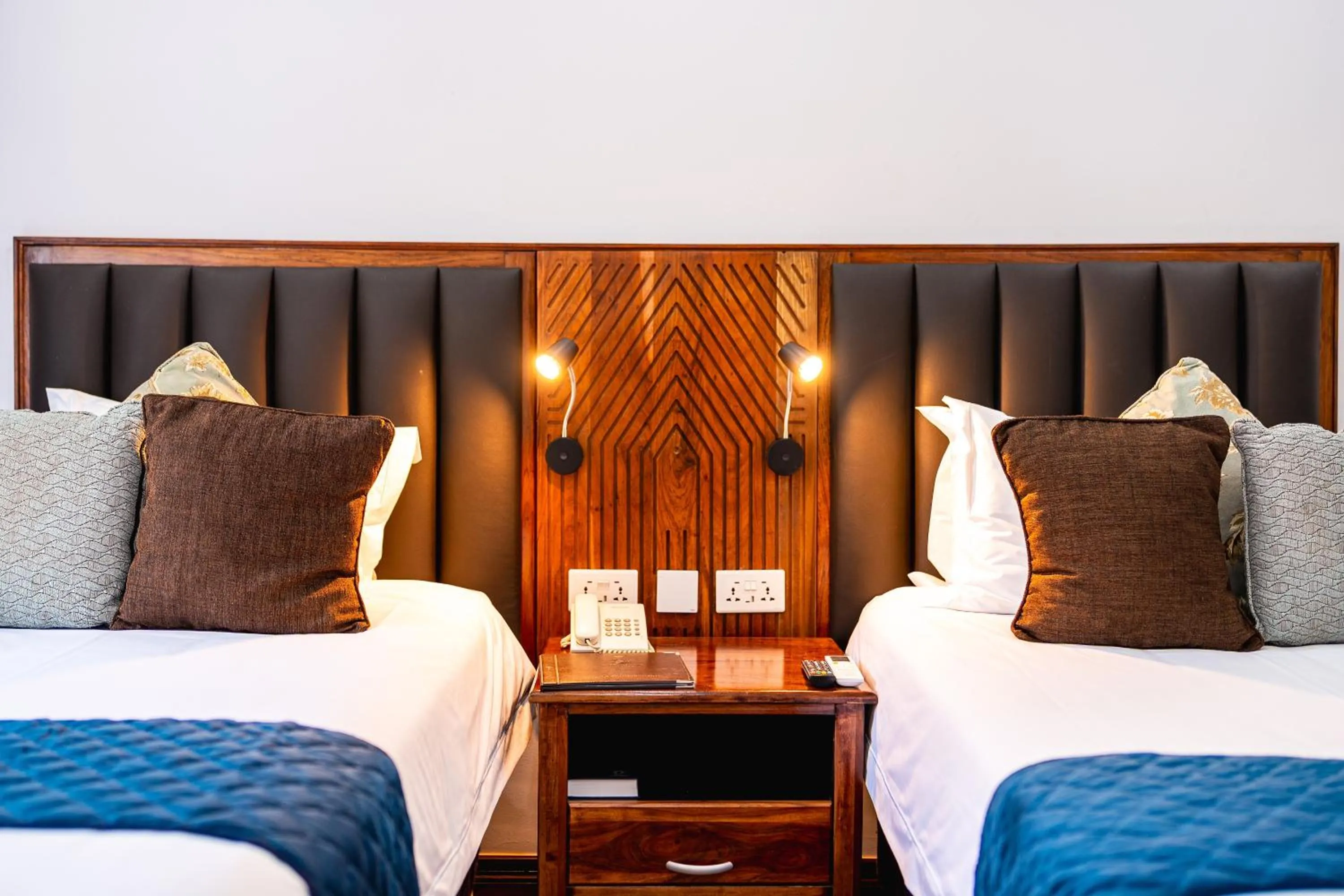 Bed in Azambezi River Lodge