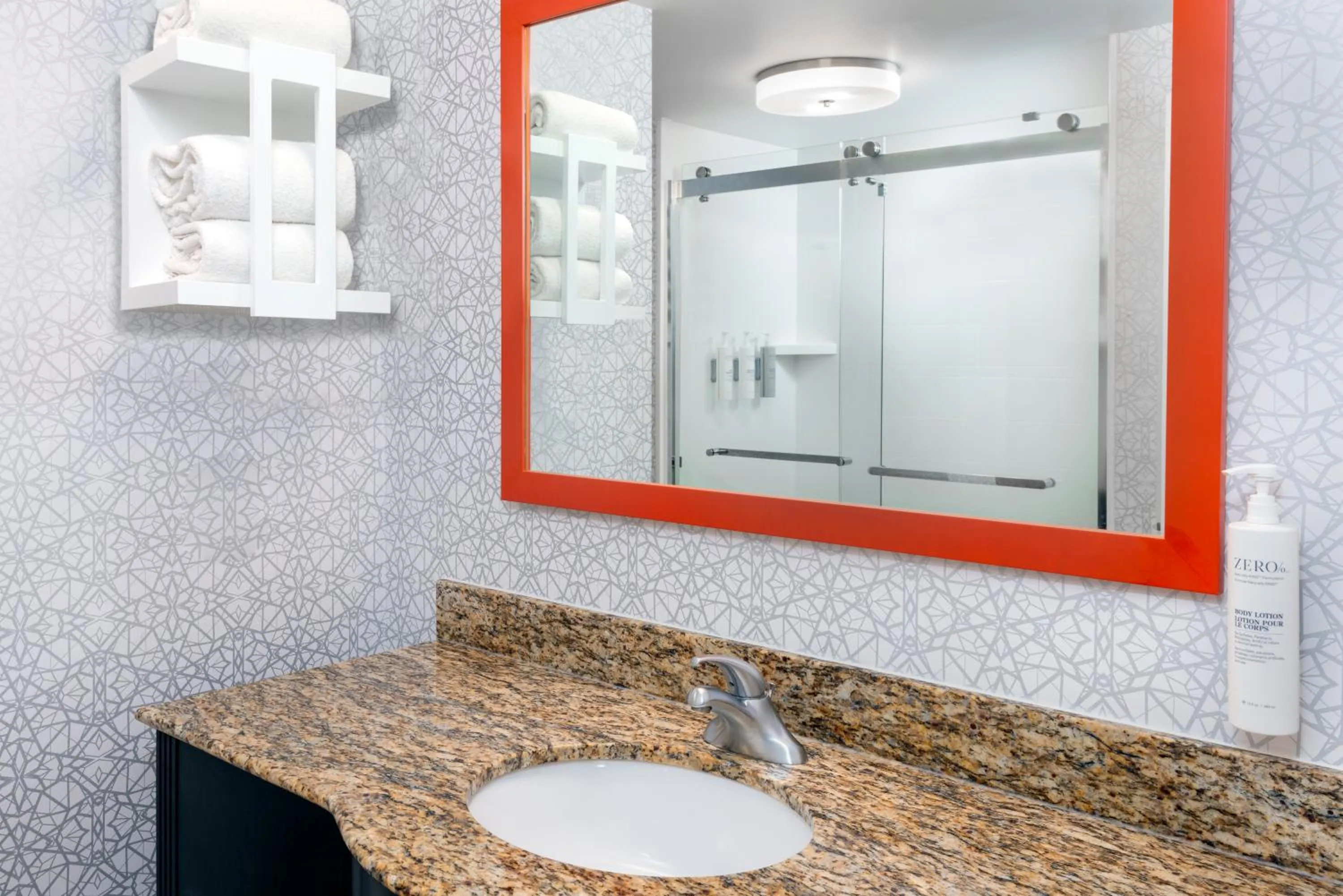 Bathroom in Hampton Inn & Suites Murfreesboro