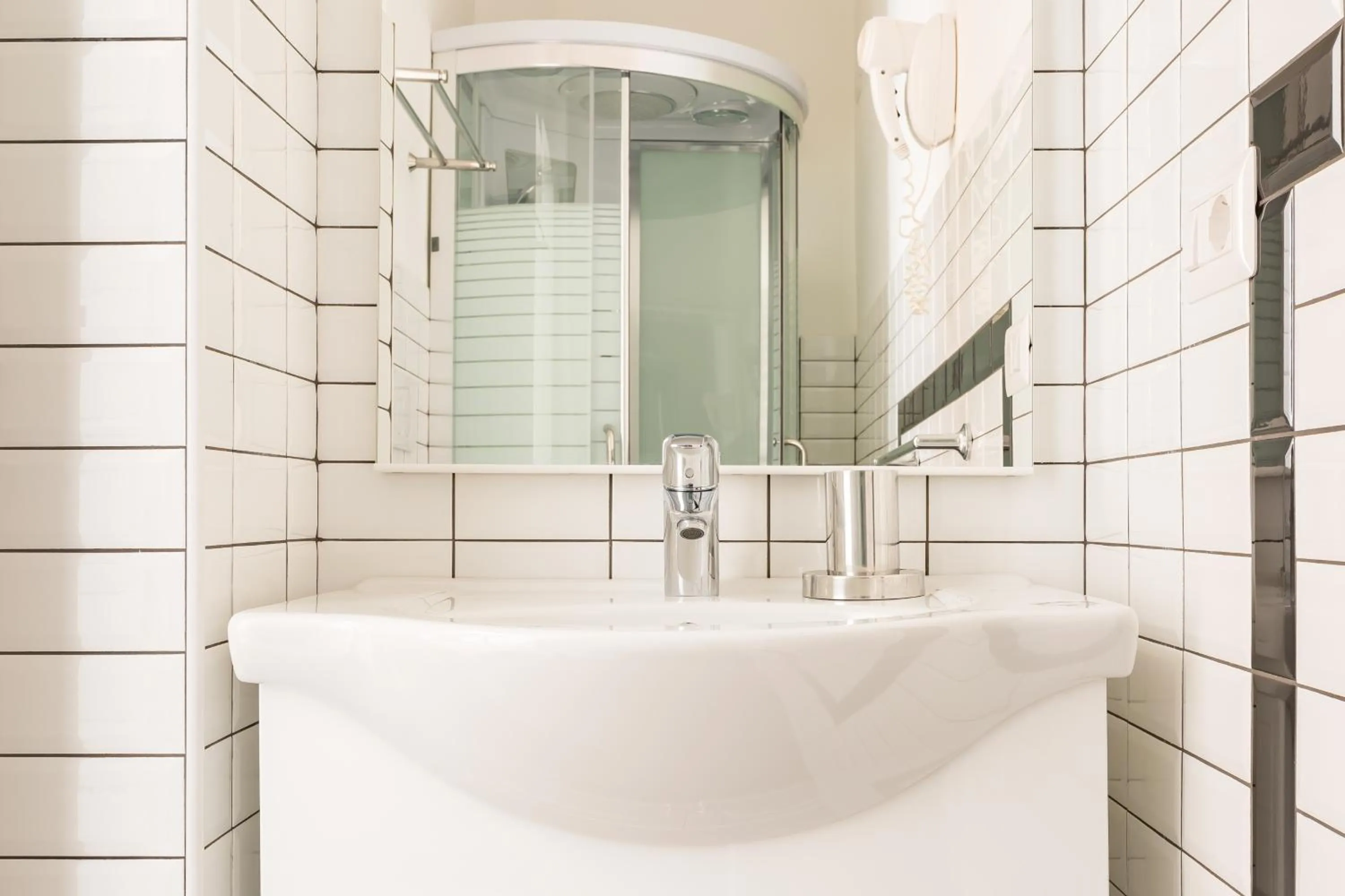 Bathroom in Residenza Vatican Suite