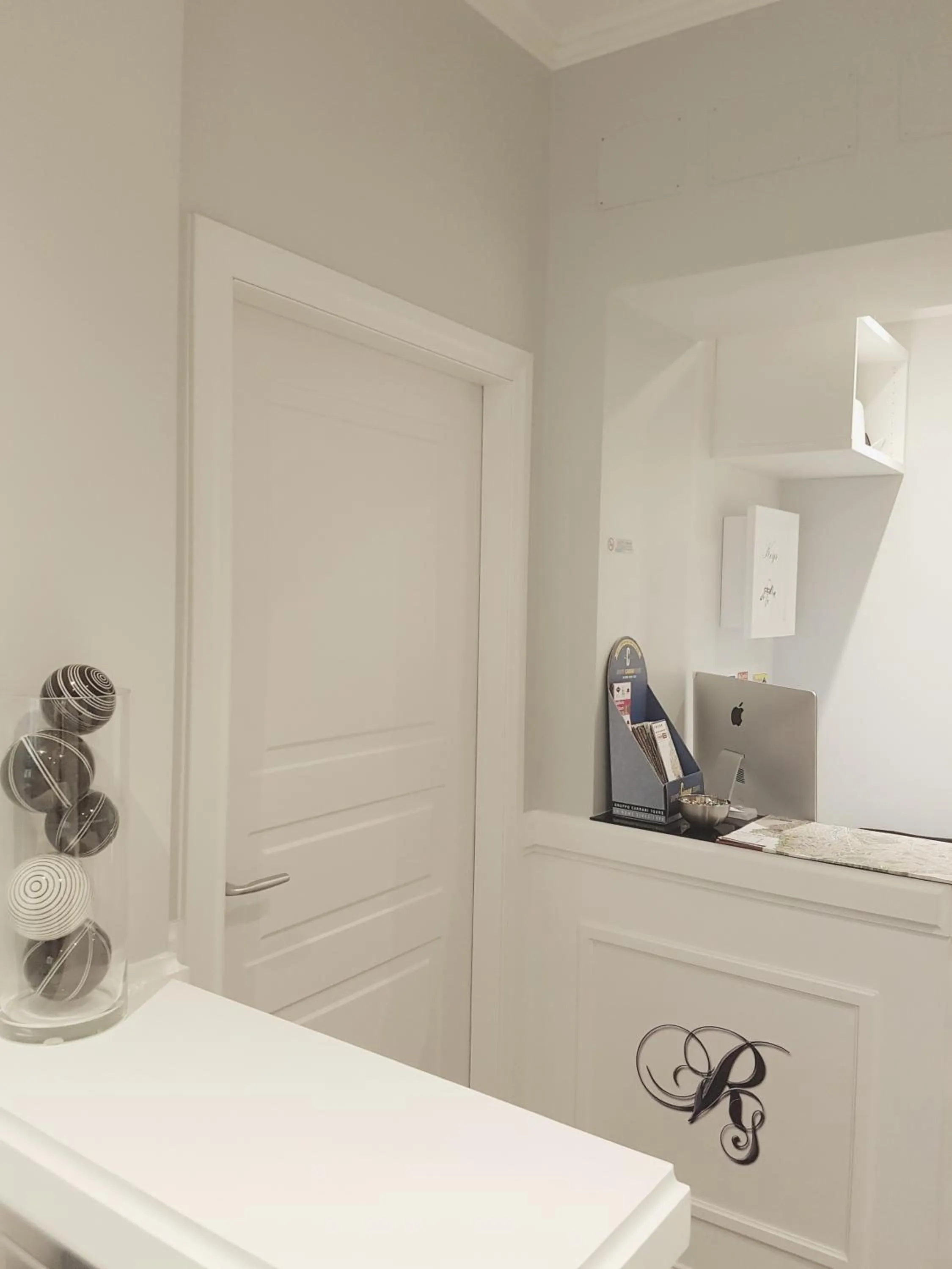 Staff in Residenza Vatican Suite