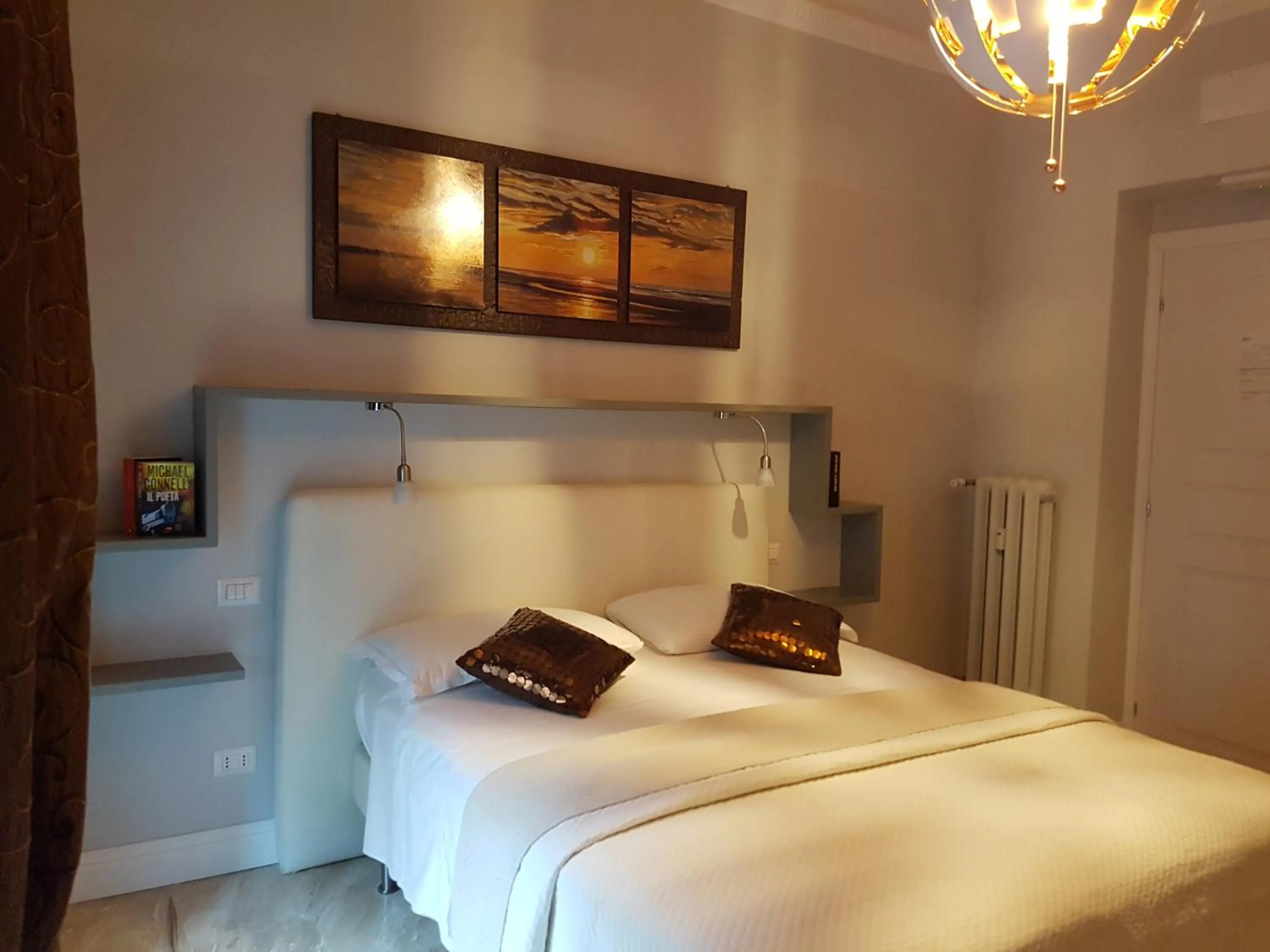 Other, Bed in Residenza Vatican Suite