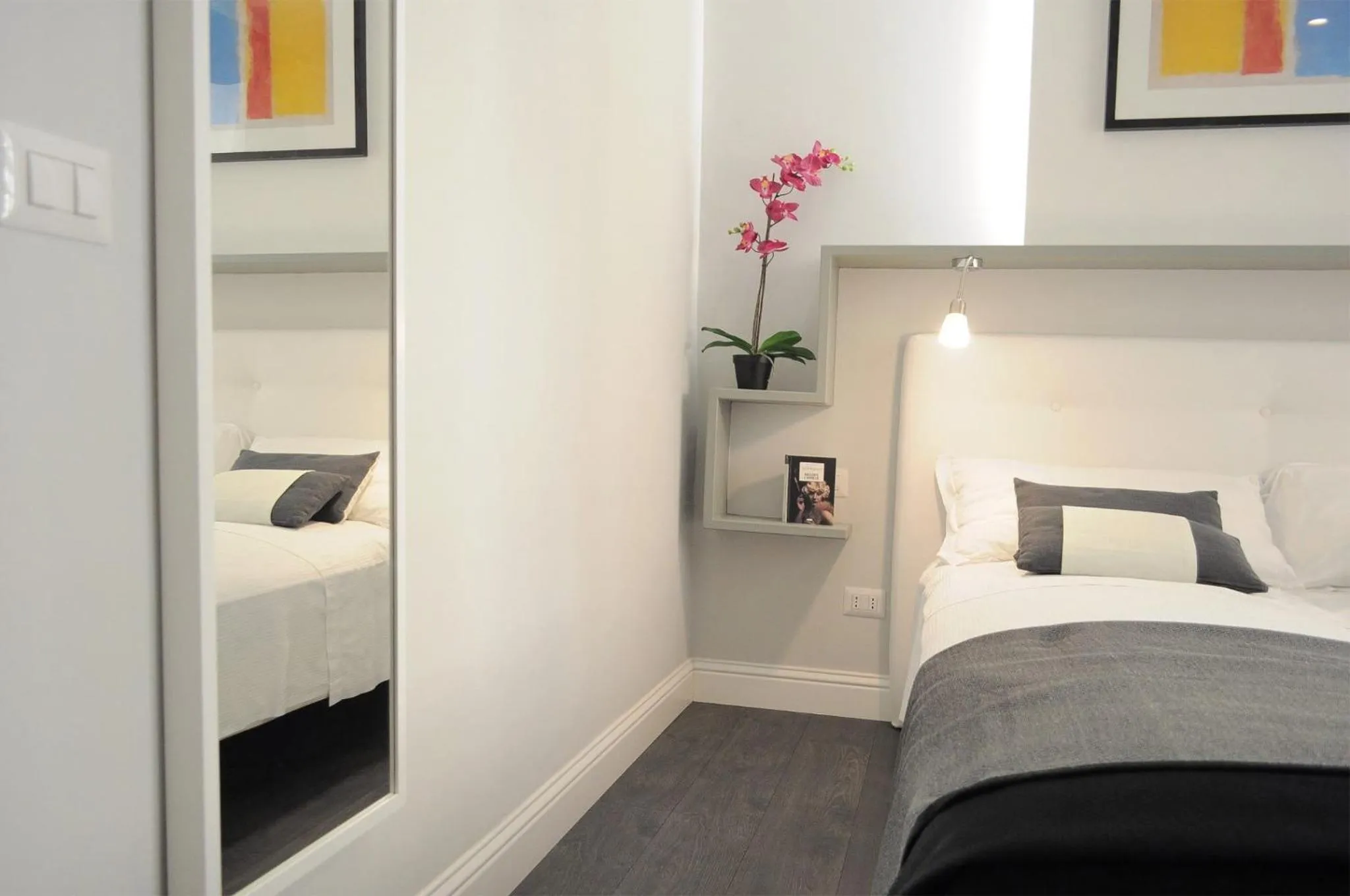 Bed in Residenza Vatican Suite