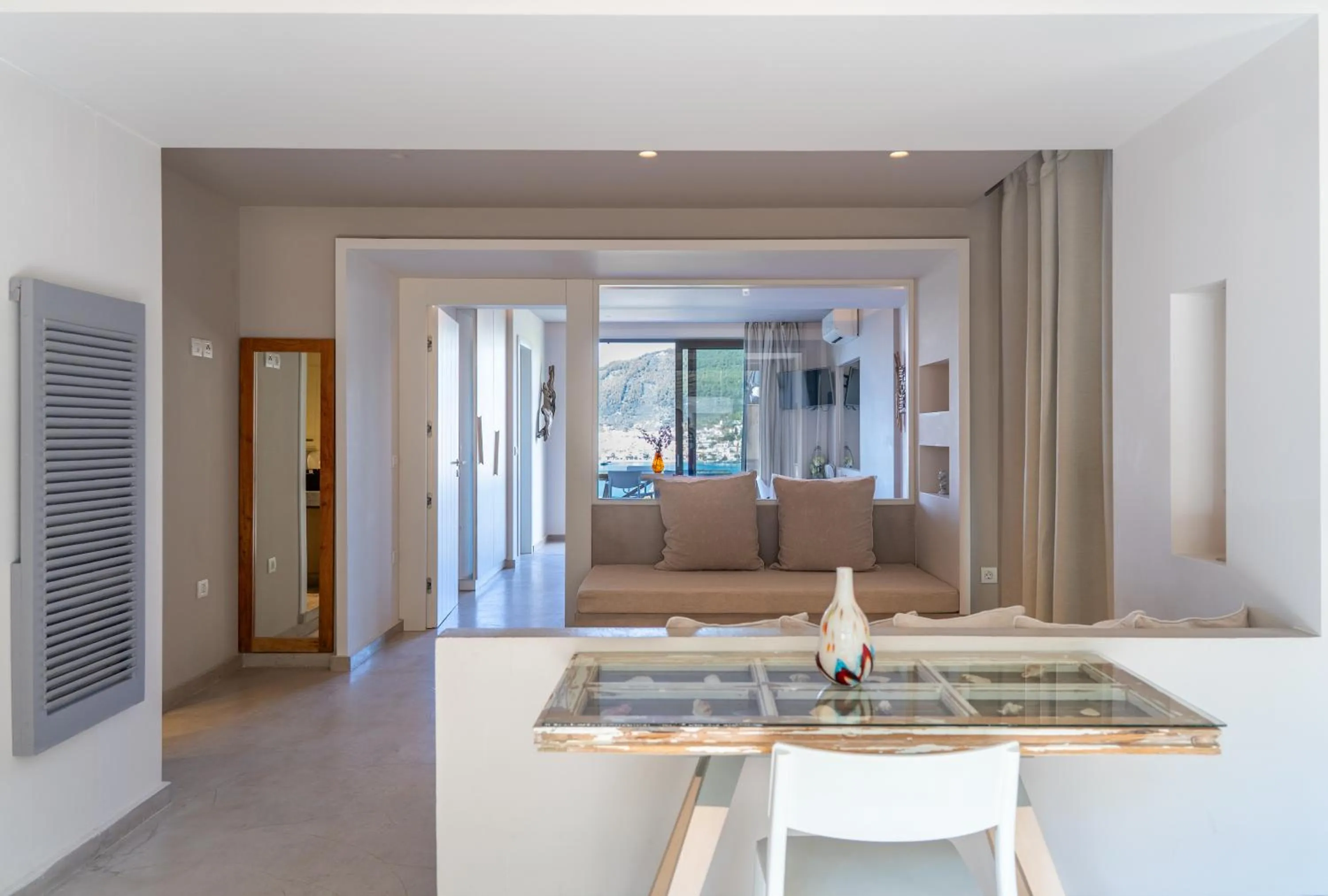 Living room in Core Luxury Suites