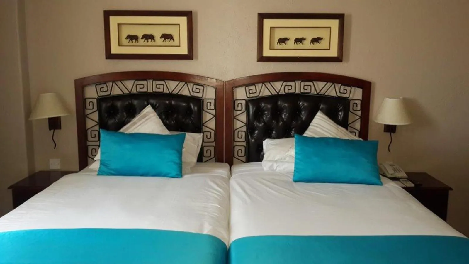Bed in Bulawayo Rainbow Hotel