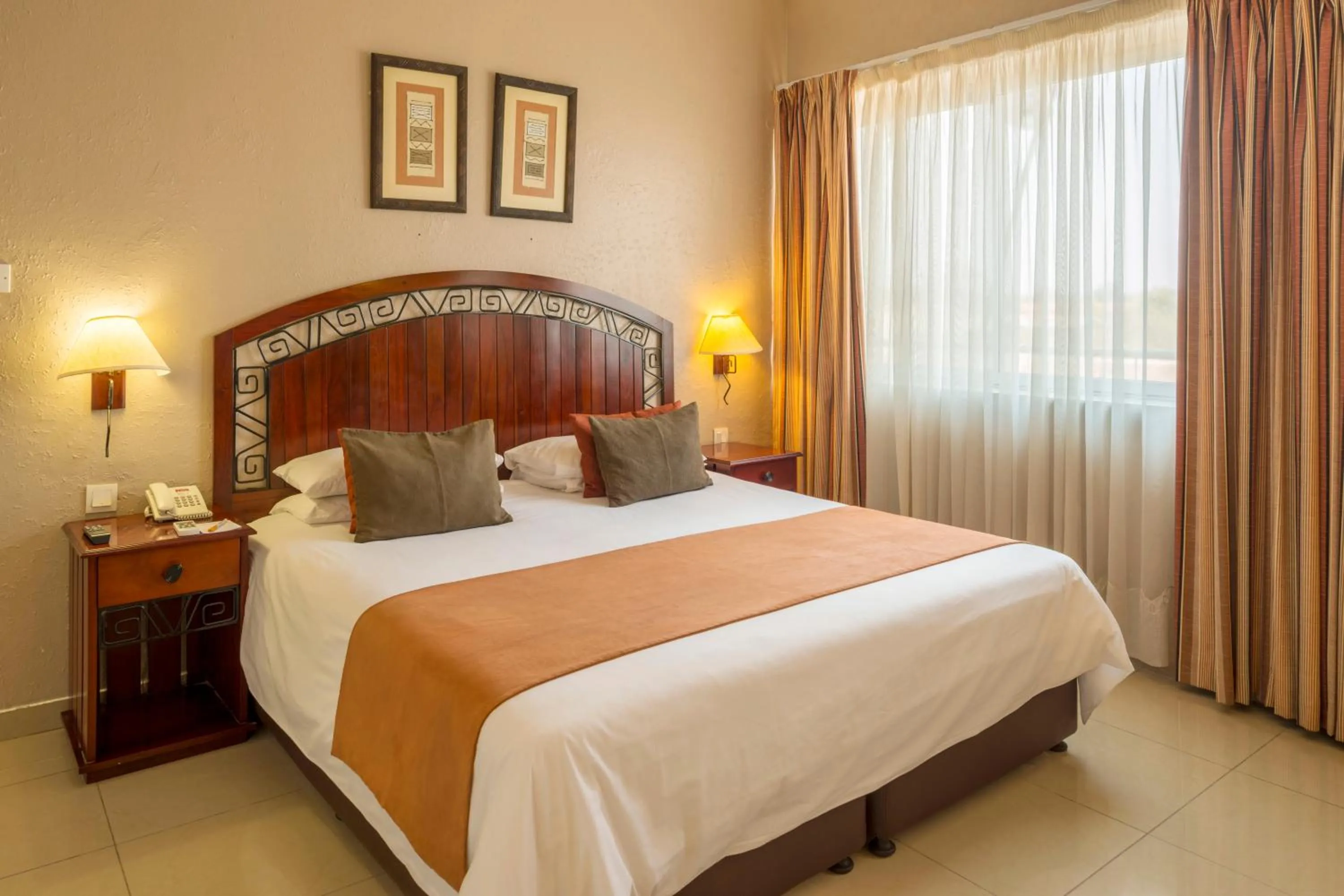 Bed in Bulawayo Rainbow Hotel