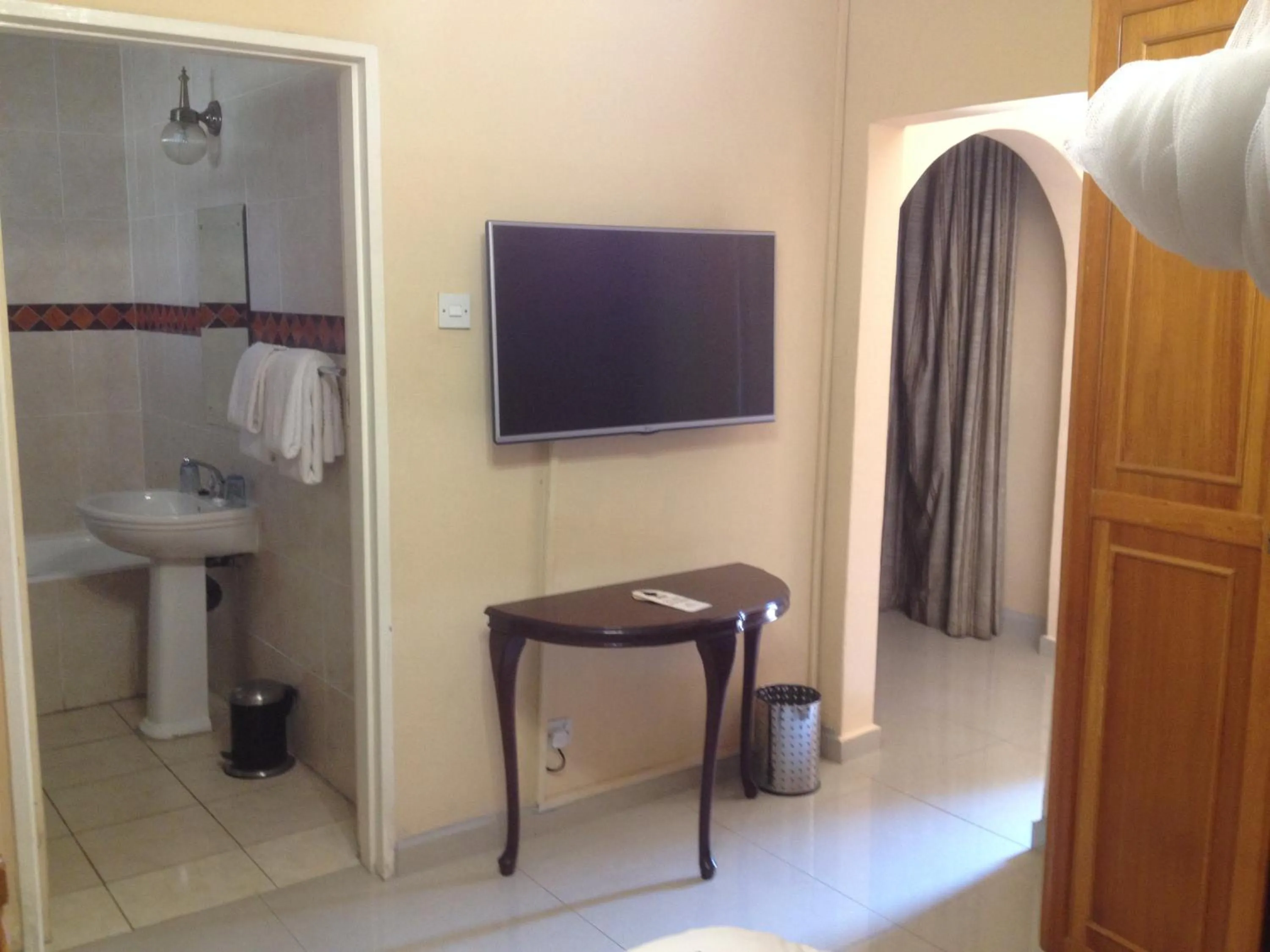 Kadoma Hotel & Conference Centre