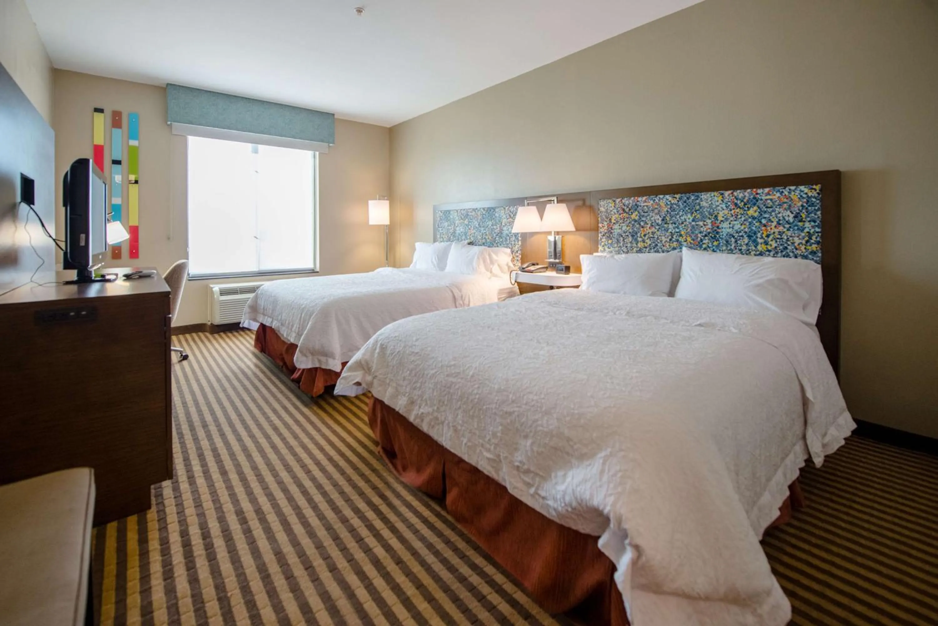 Bed in Hampton Inn & Suites Port Arthur