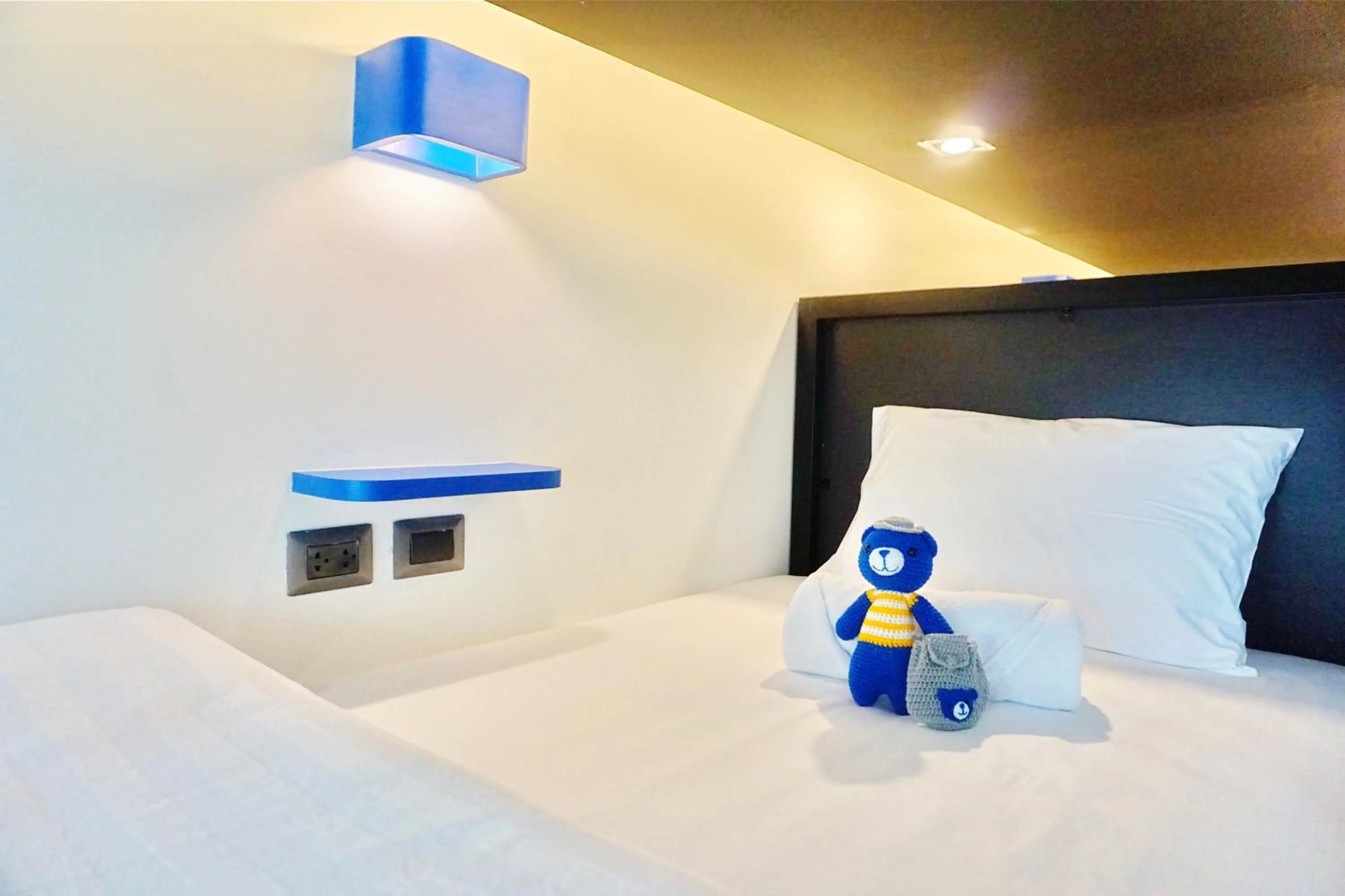 bunk bed, Bed in BearPacker Patong Hostel