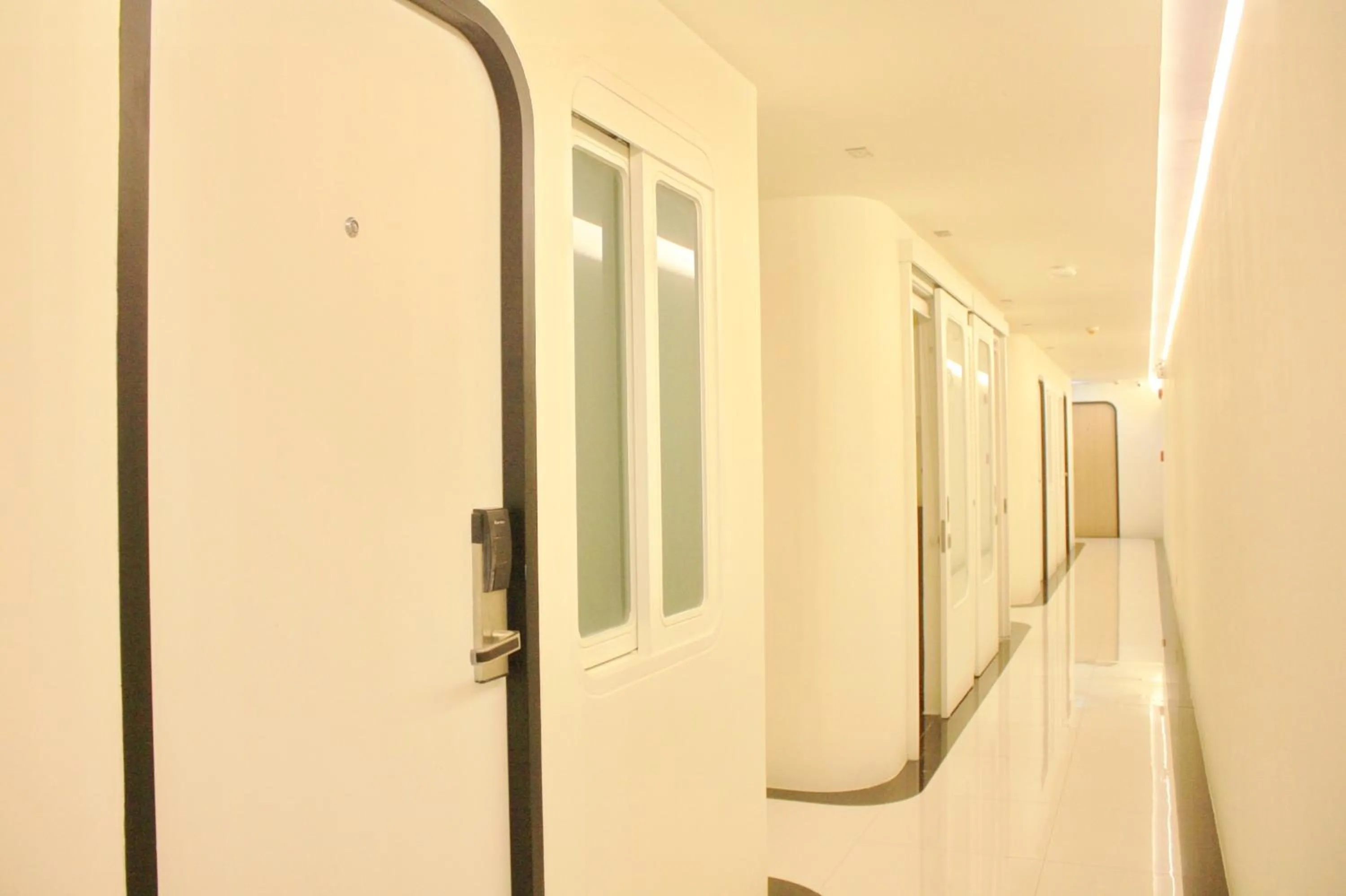 Area and facilities in BearPacker Patong Hostel