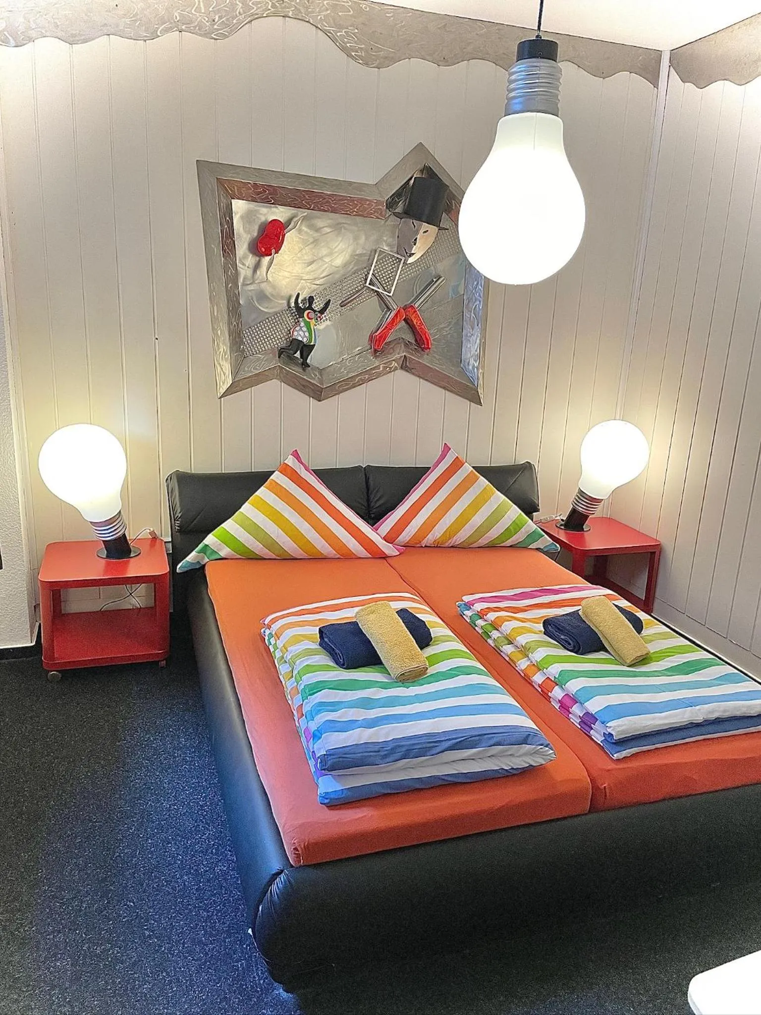 Decorative detail, Bed in Hotel Tusculum